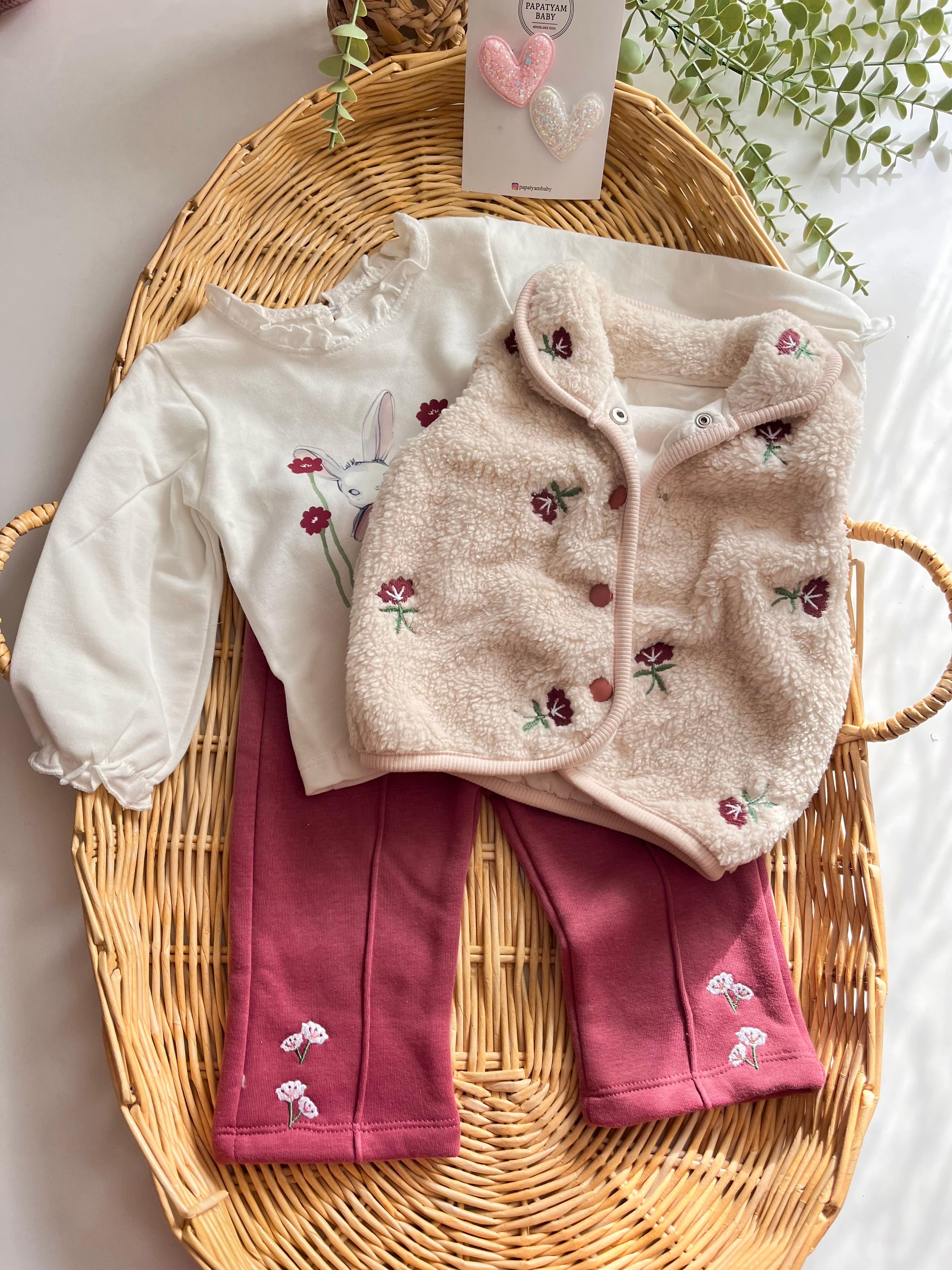 Bunny Peluş Yelekli Tshirt Alt 3'lü Takım