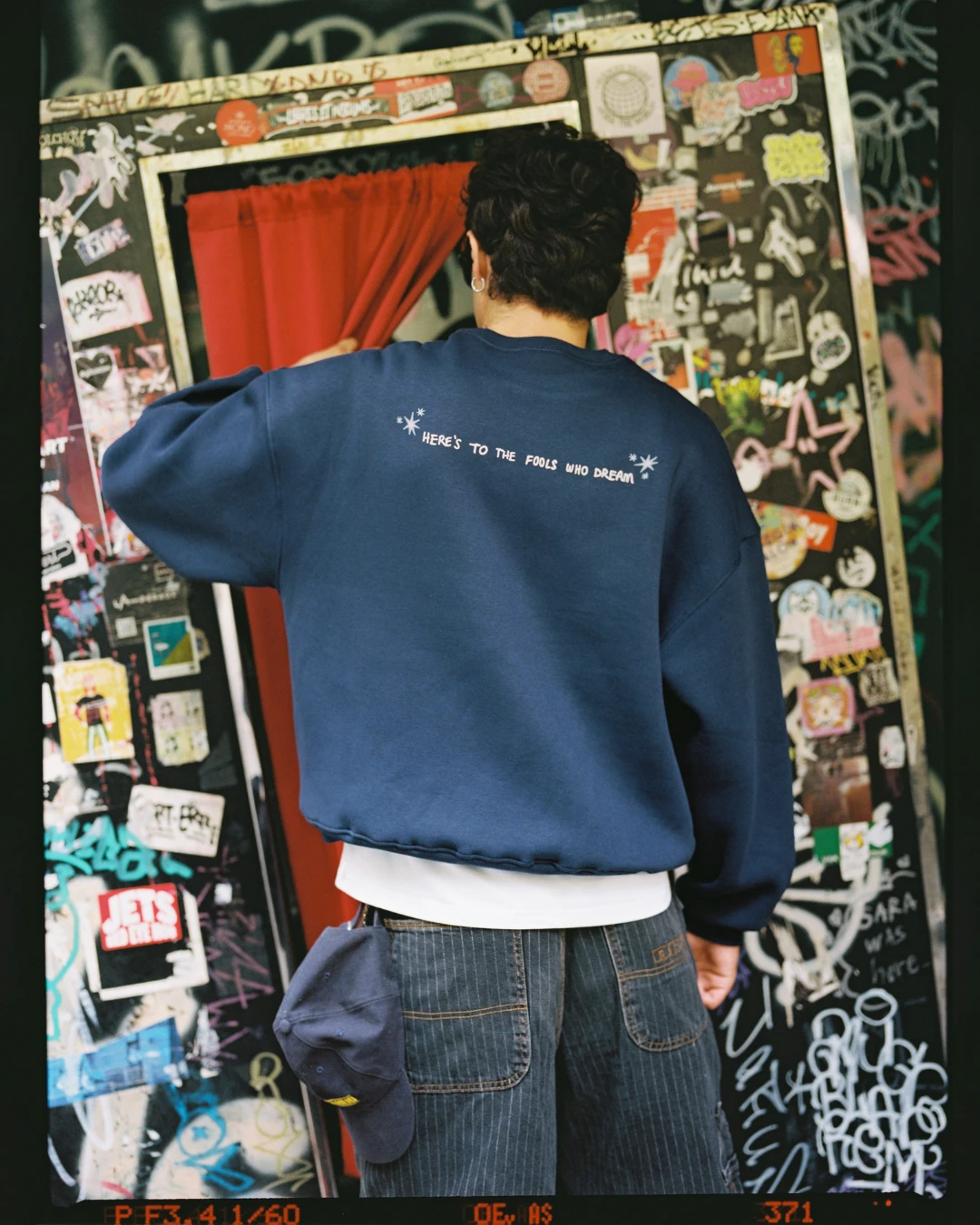 vol.1/ “la la land” sweatshirt