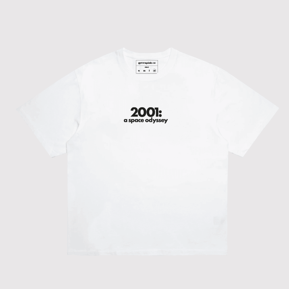 “2001: a space odyssey ” t-shirt