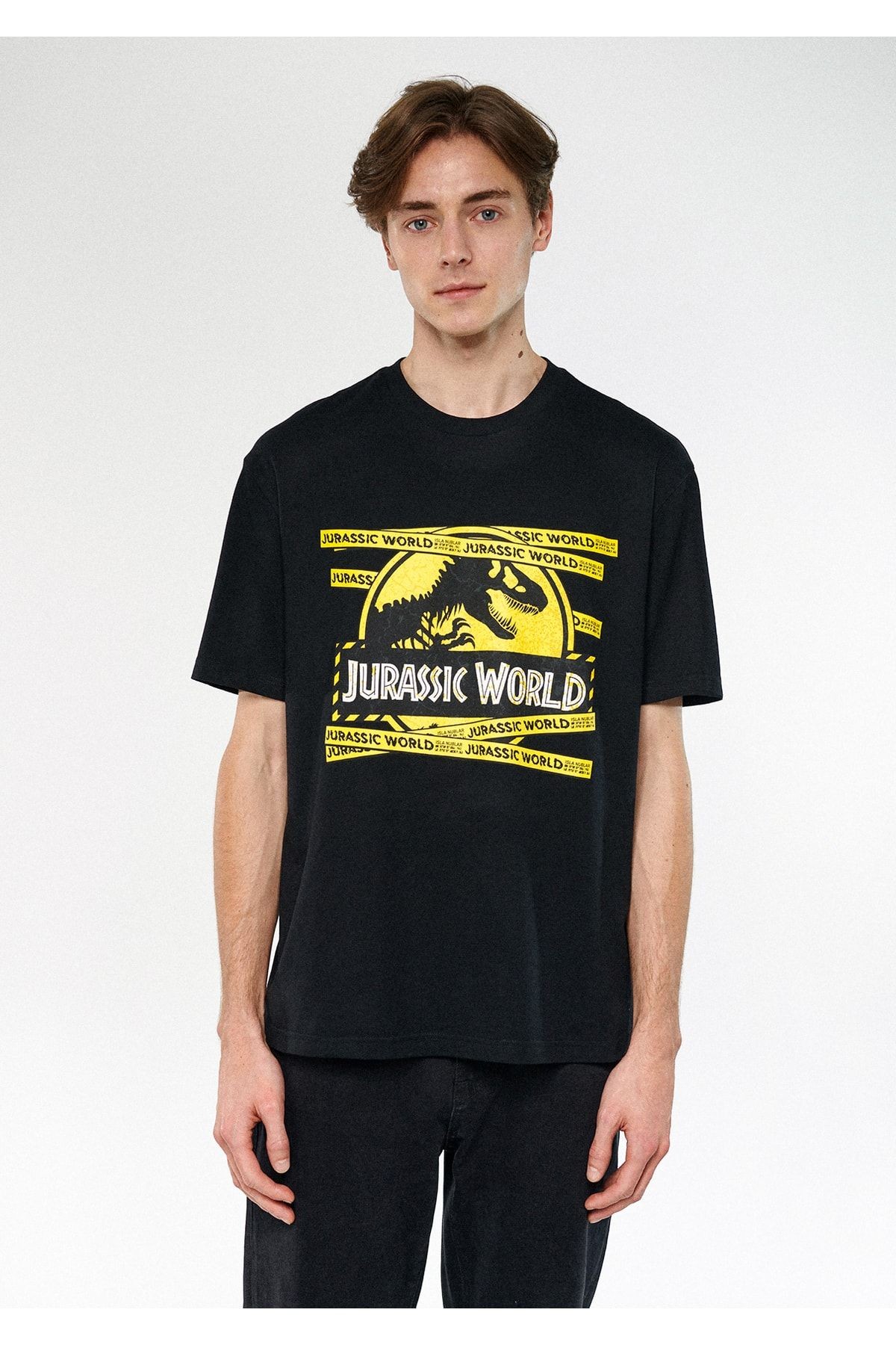 Mavi JURASSIC WORLD BASKILI TİŞÖRT Siyah