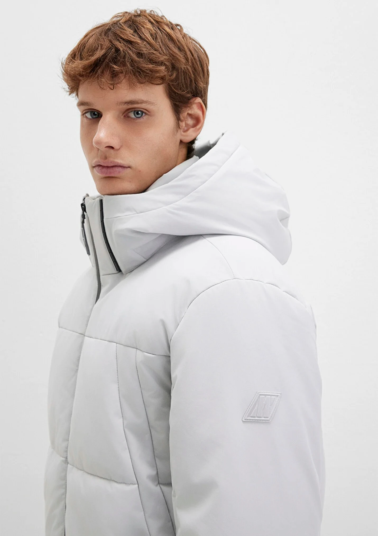 Erkek Kapüşonlu Gri Şişme Mont