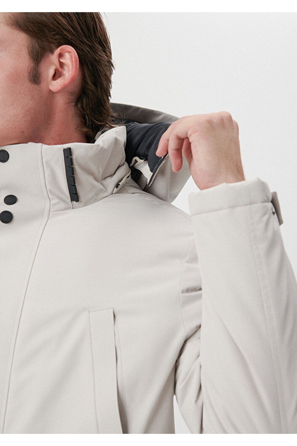 Mavi Kapüşonlu Bej Parka Regular Fit 0110124-70144