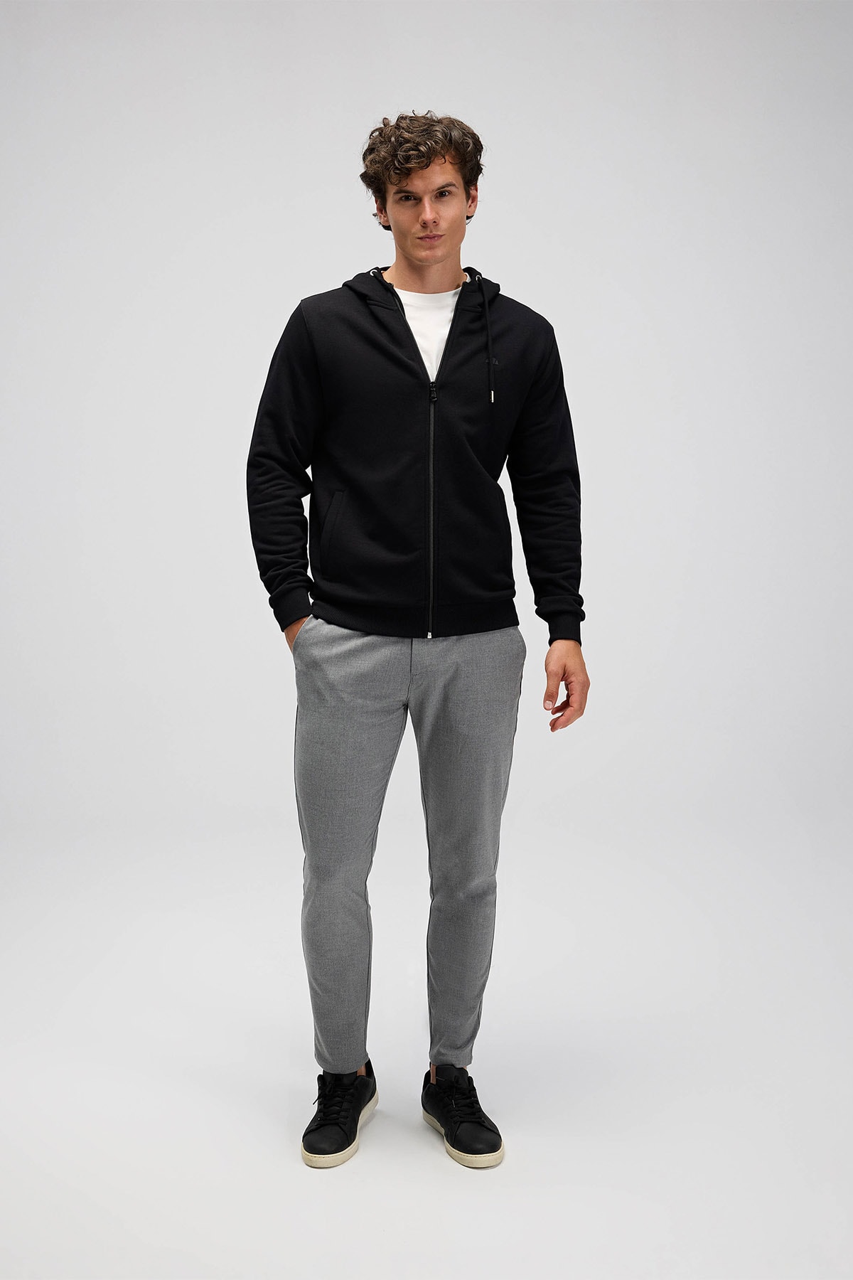 Erkek Fermuarlı Kapüşonlu Sweatshirt EM555-BK