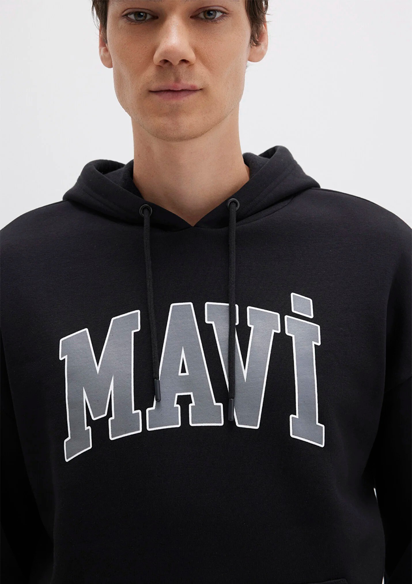 Logo Baskılı Kapüşonlu Siyah Erkek Sweatshirt 067149-902