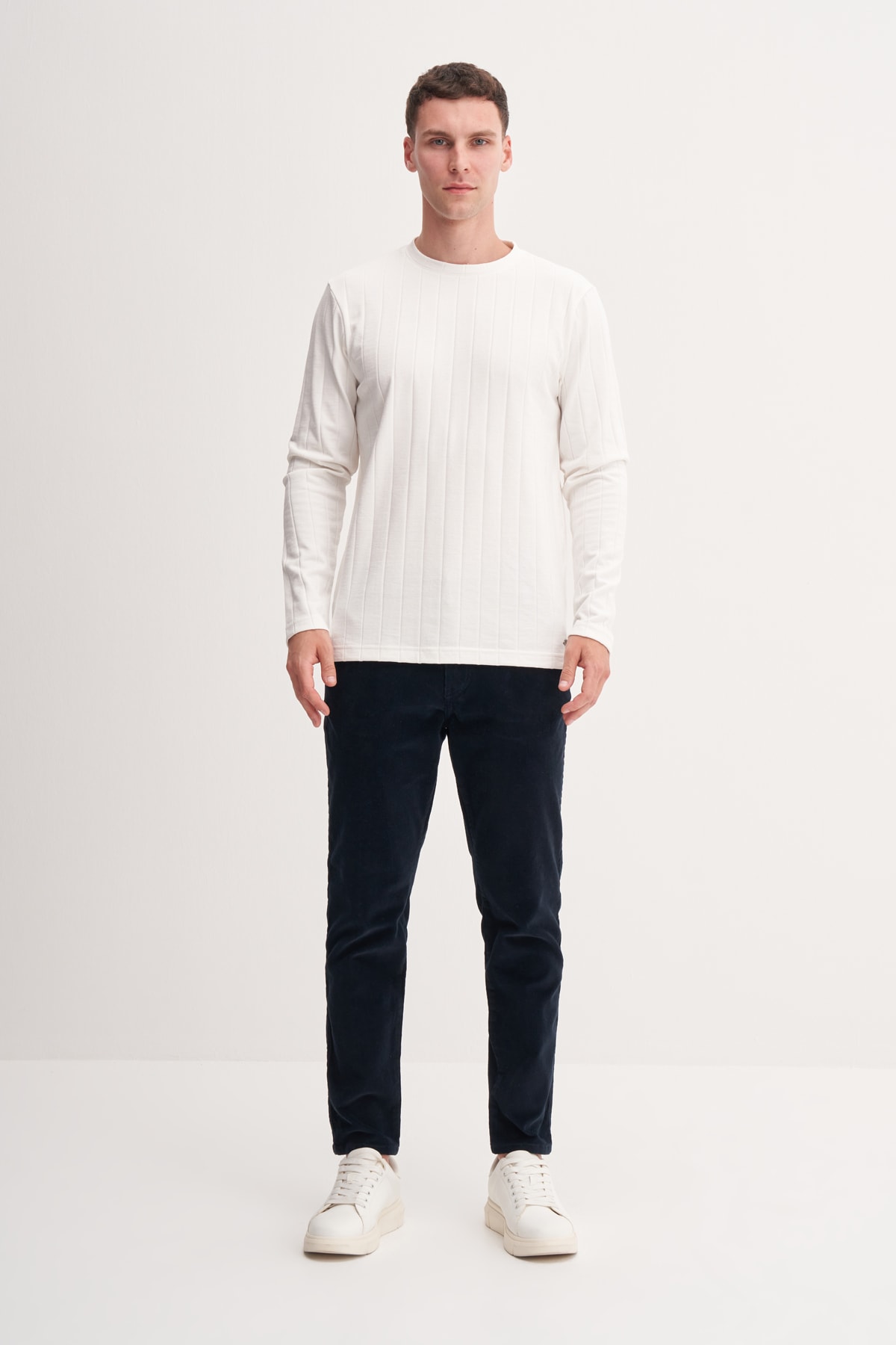 Bisiklet Yaka Jakarlı Interlok Erkek Ekru Sweatshirt CAZ 53950