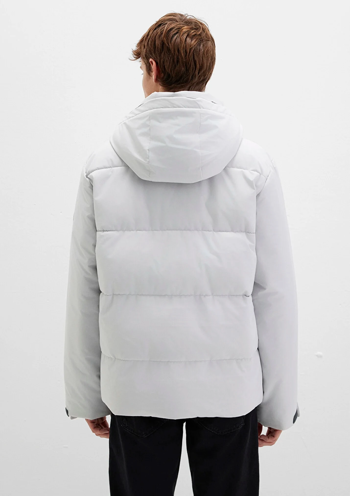 Erkek Kapüşonlu Gri Şişme Mont