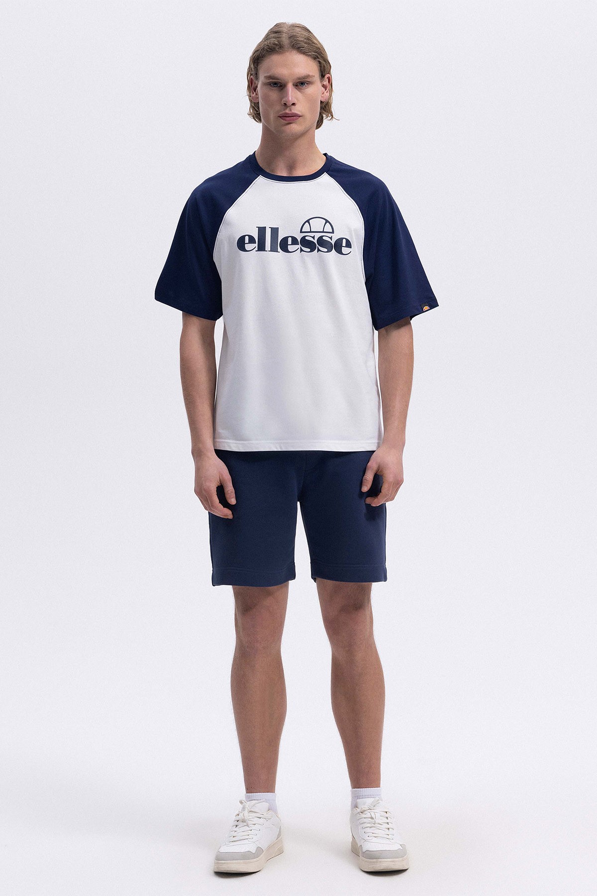 Ellesse Erkek Lacivert Tişört EM009-2-NV