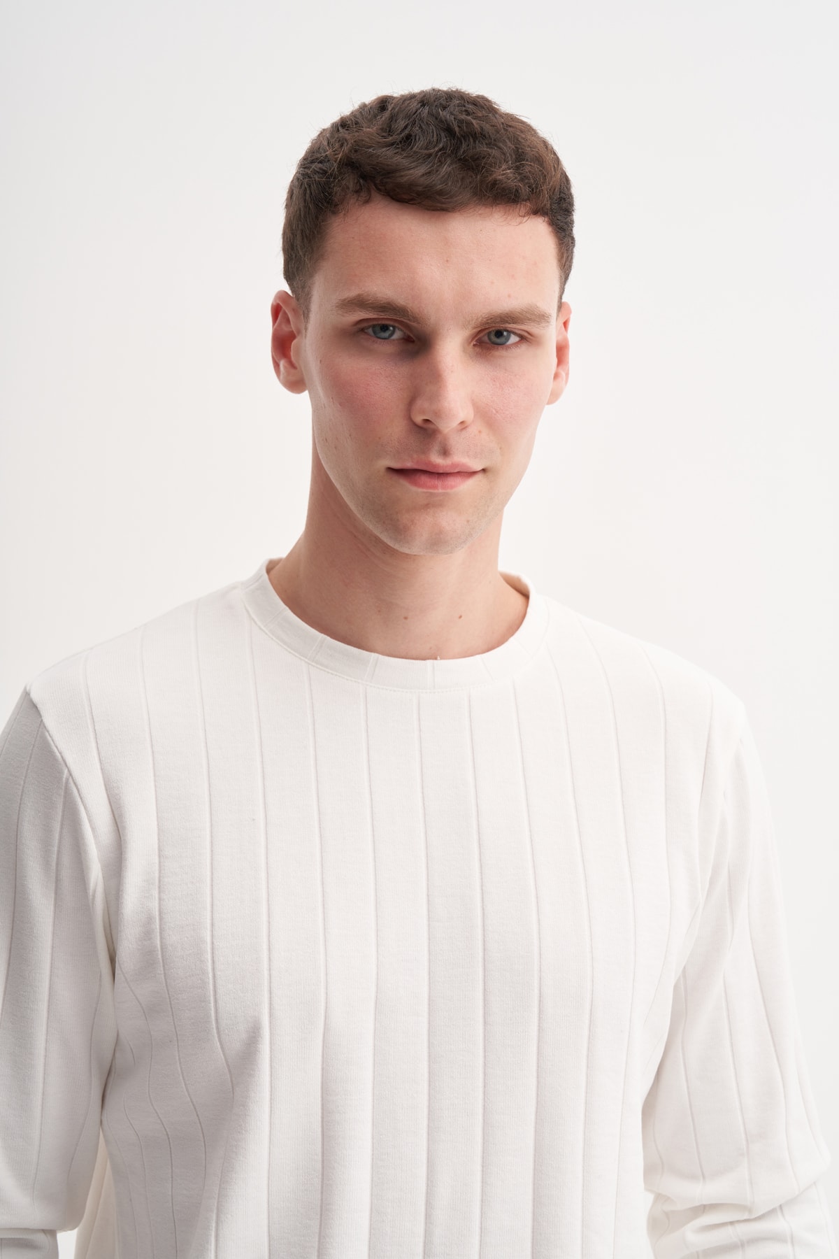 Bisiklet Yaka Jakarlı Interlok Erkek Ekru Sweatshirt CAZ 53950