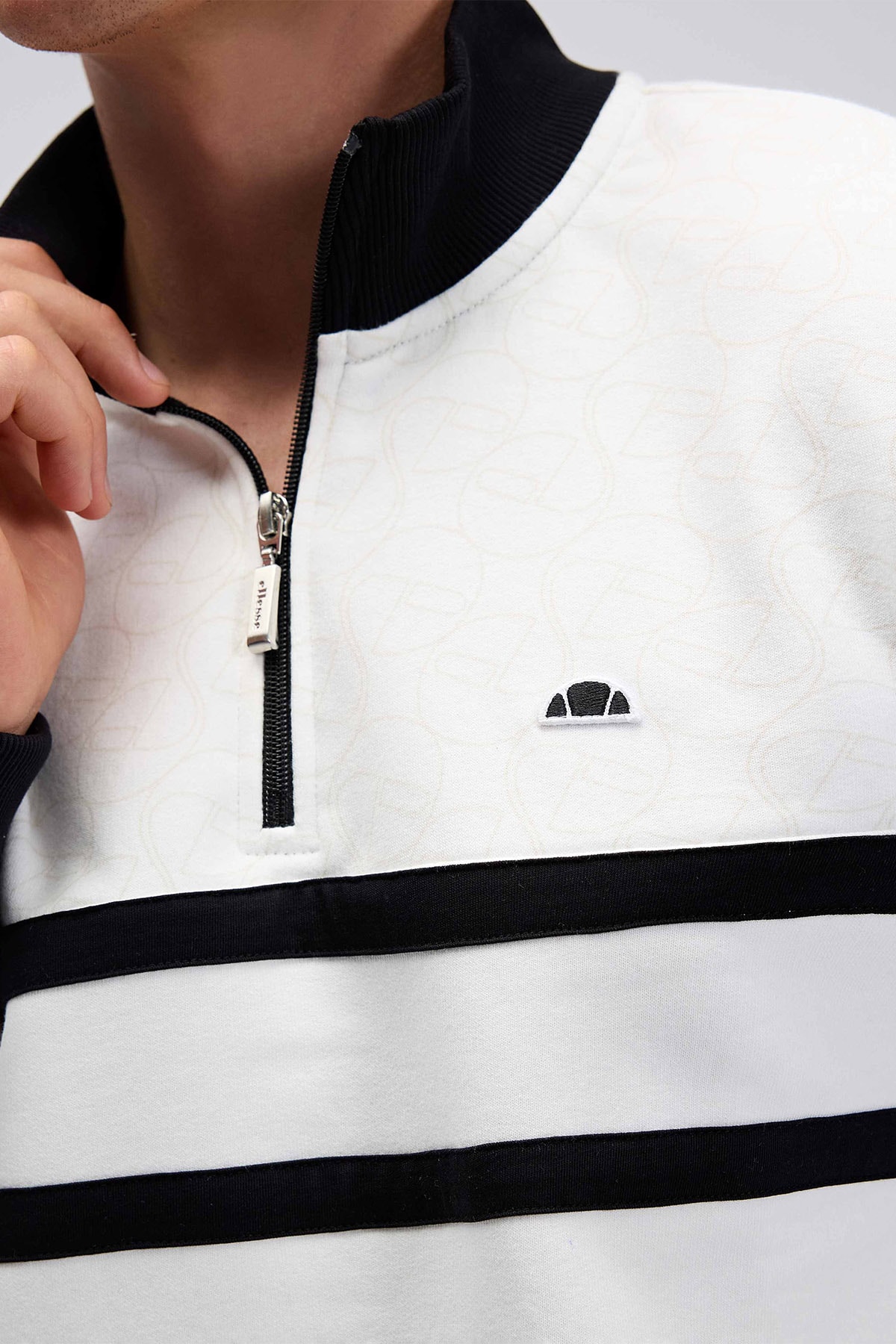 Erkek Beyaz Yarım Fermuarlı Sweatshirt EM619-OF