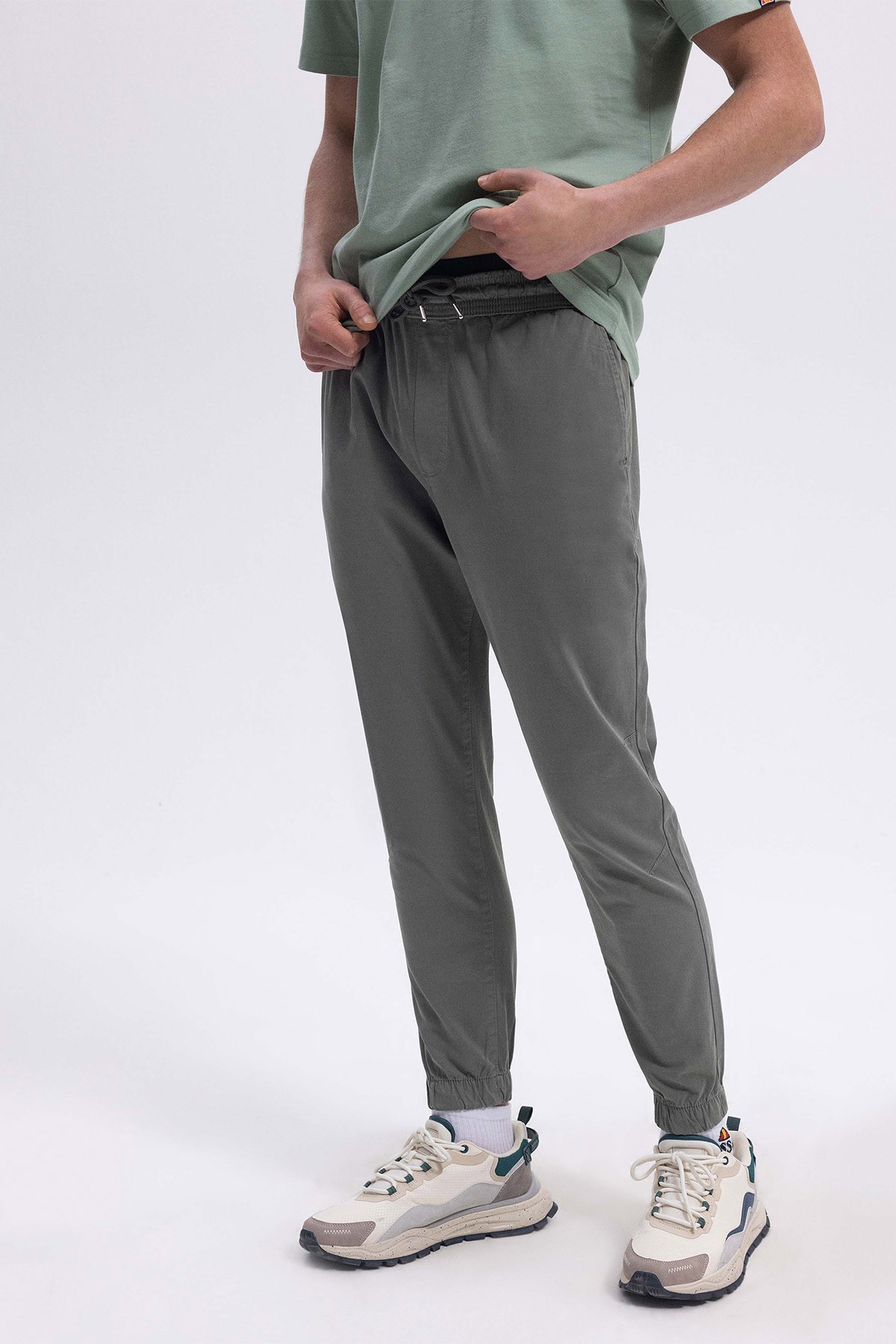 Ellesse Erkek Haki Jogger Pantolon EM474-KH