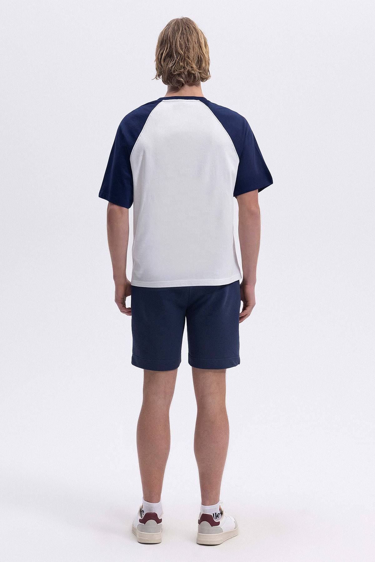 Ellesse Erkek Lacivert Tişört EM009-2-NV