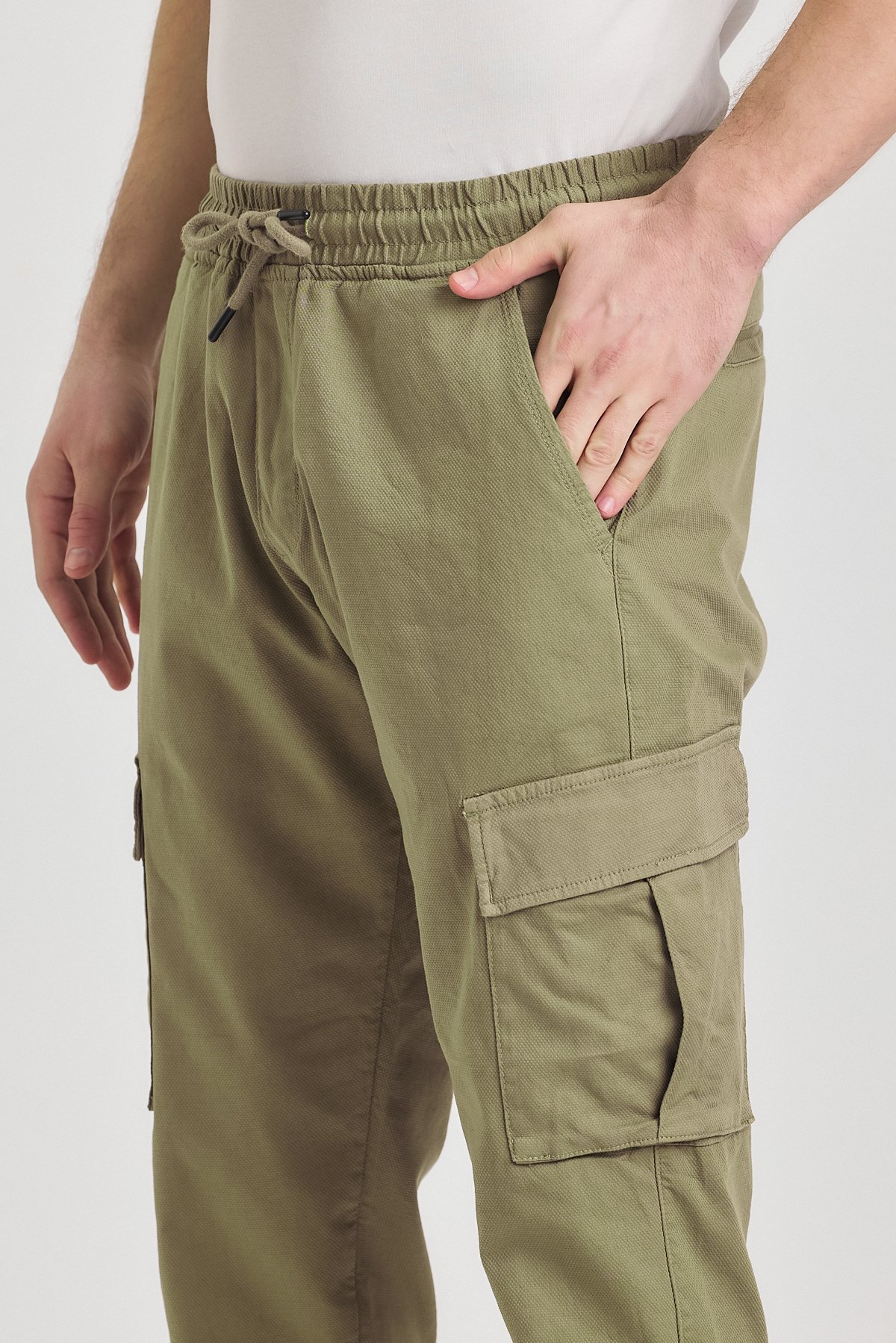 Erkek Rahat Kesim Kargo Cepli Beli Lastikli Jogger Pantolon - yeşil