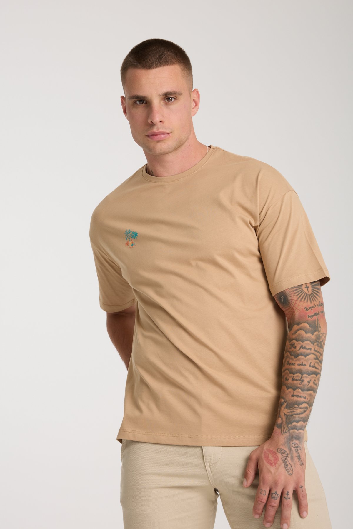 Erkek Camel Oversize Sırt Baskılı %100 Pamuk T-shirt - camel