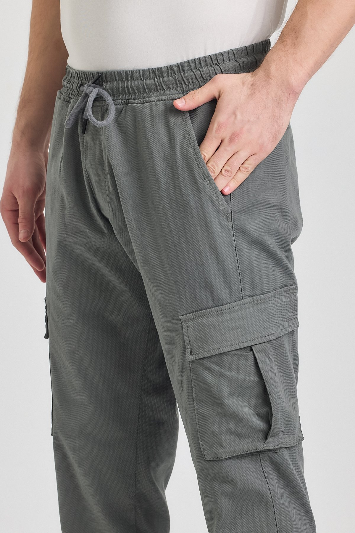Erkek Rahat Kesim Kargo Cepli Beli Lastikli Jogger Pantolon - duman