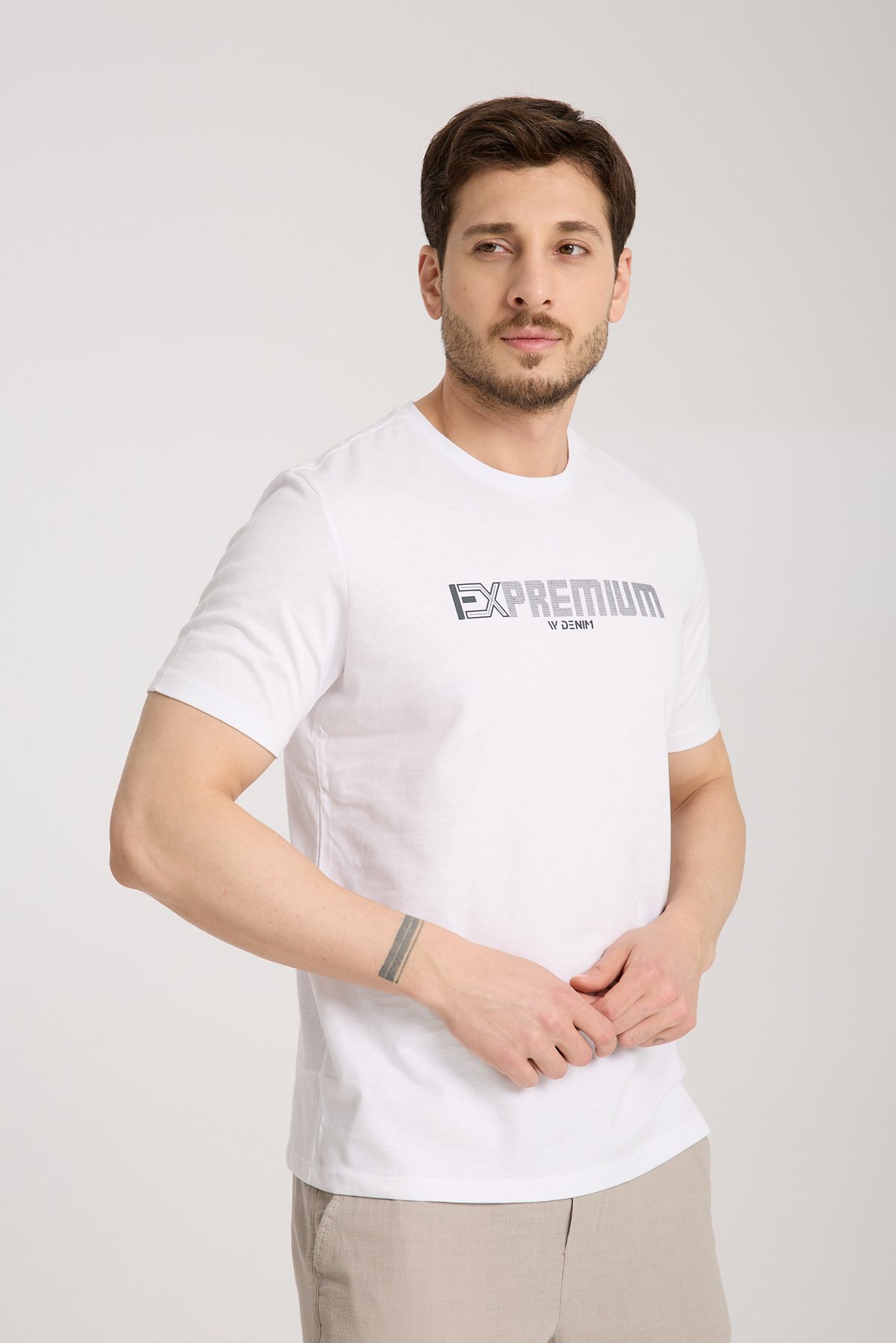 Erkek %100 Pamuk Rahat Kesim Baskılı T-shirt - beyaz