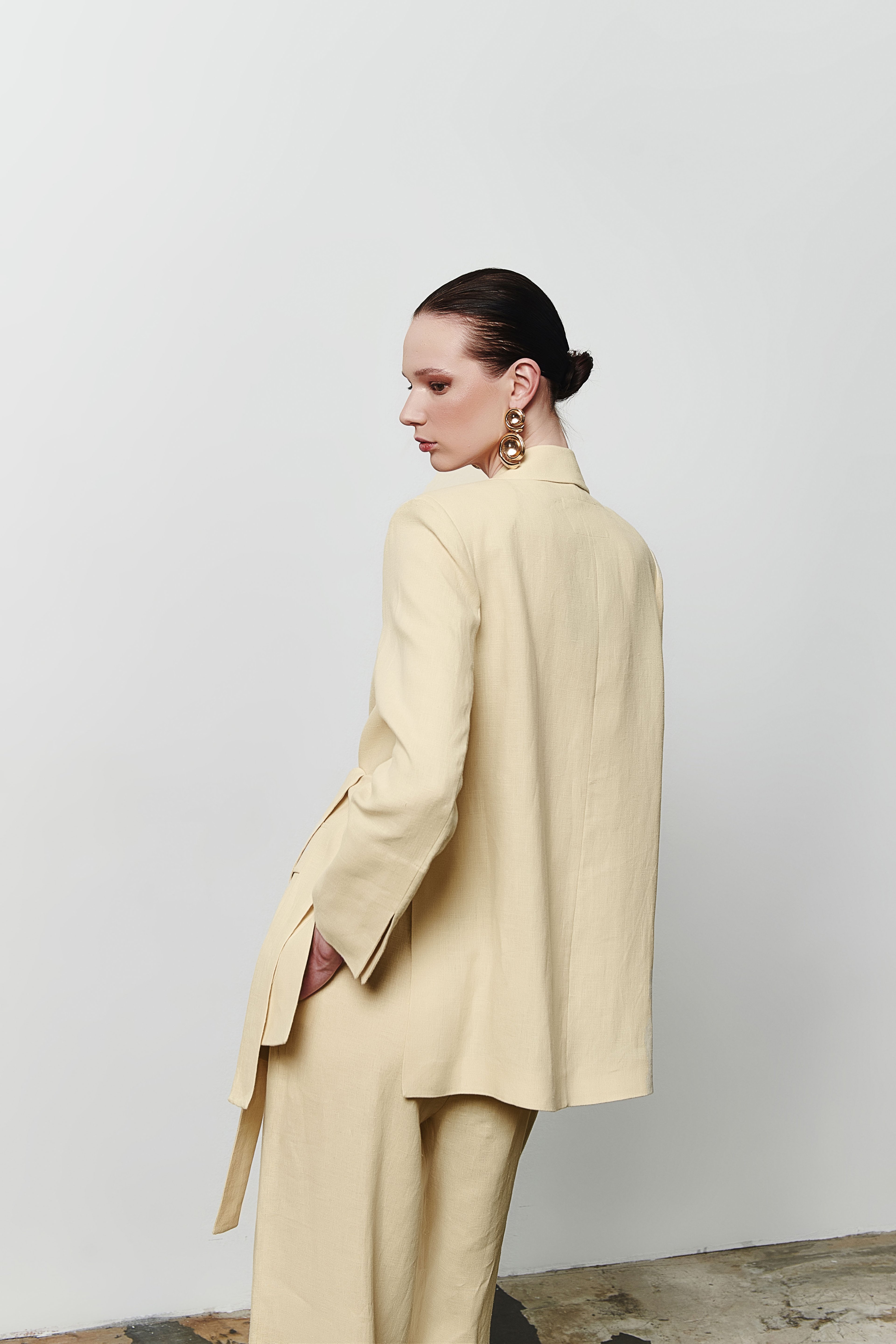 Bağlama Detaylı Cepli Blazer Ceket