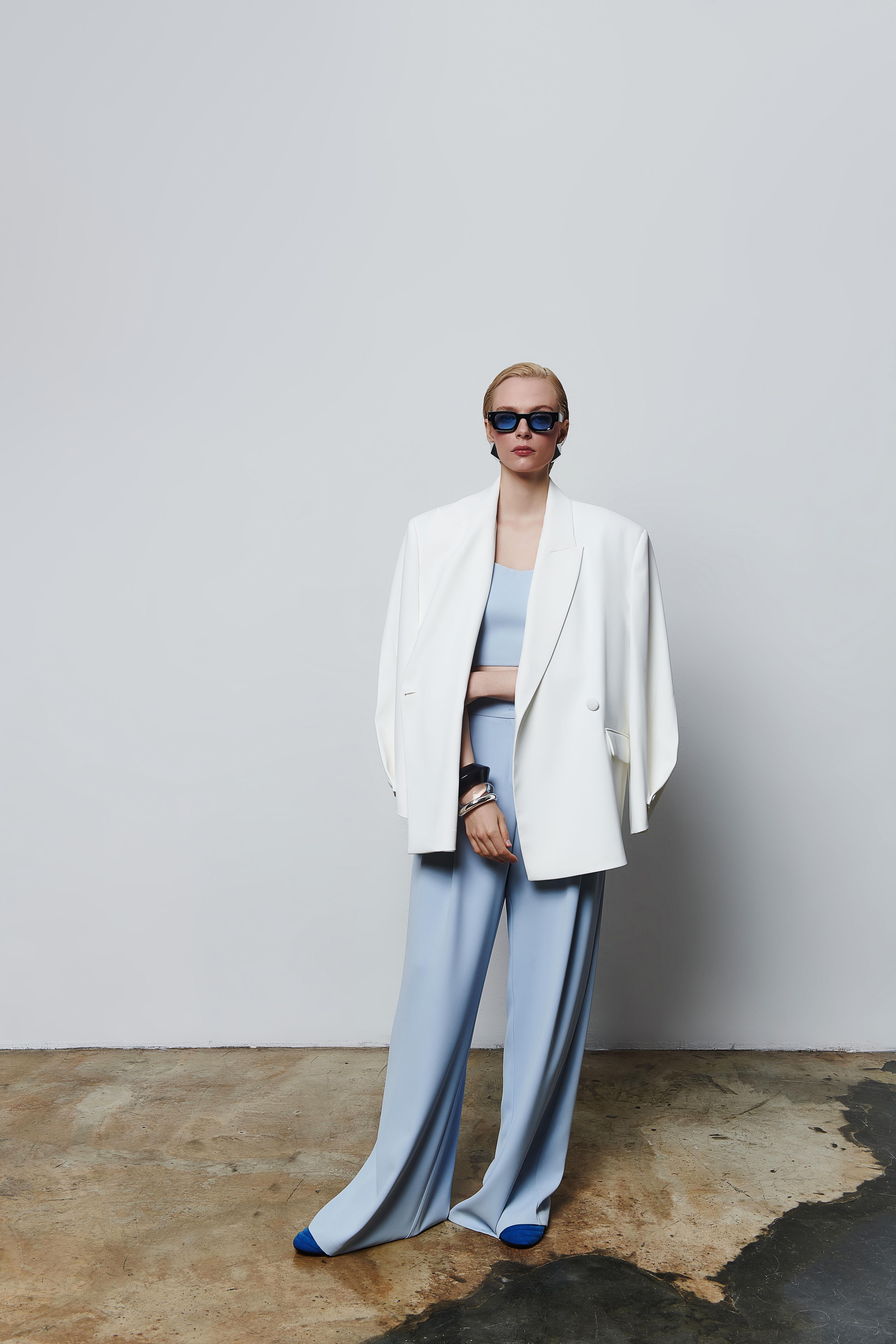 Oversize Buttoned Women's Jacket - White