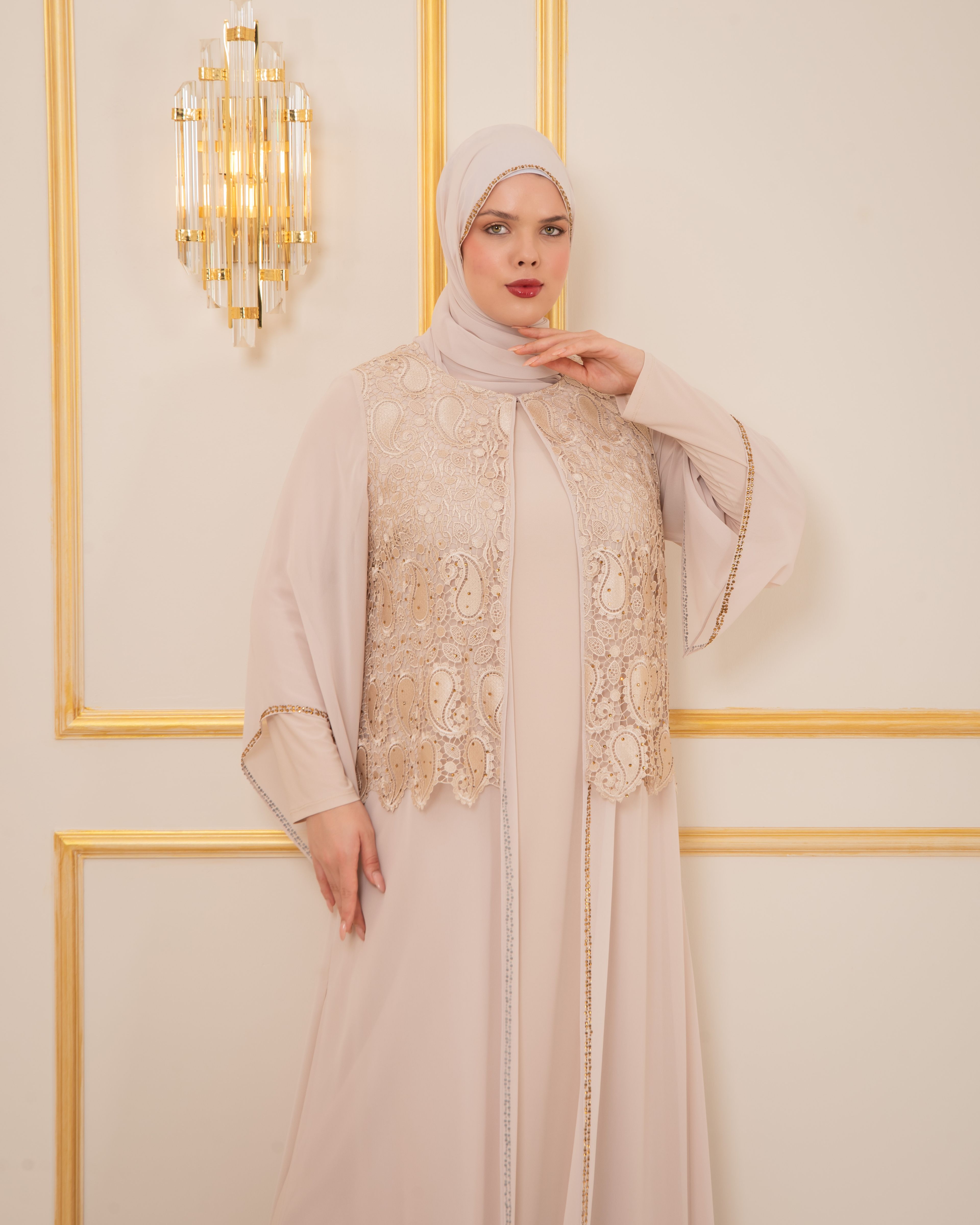 GÜPÜRLÜ TAŞLI BÜYÜK BEDEN ABİYE KAFTAN
