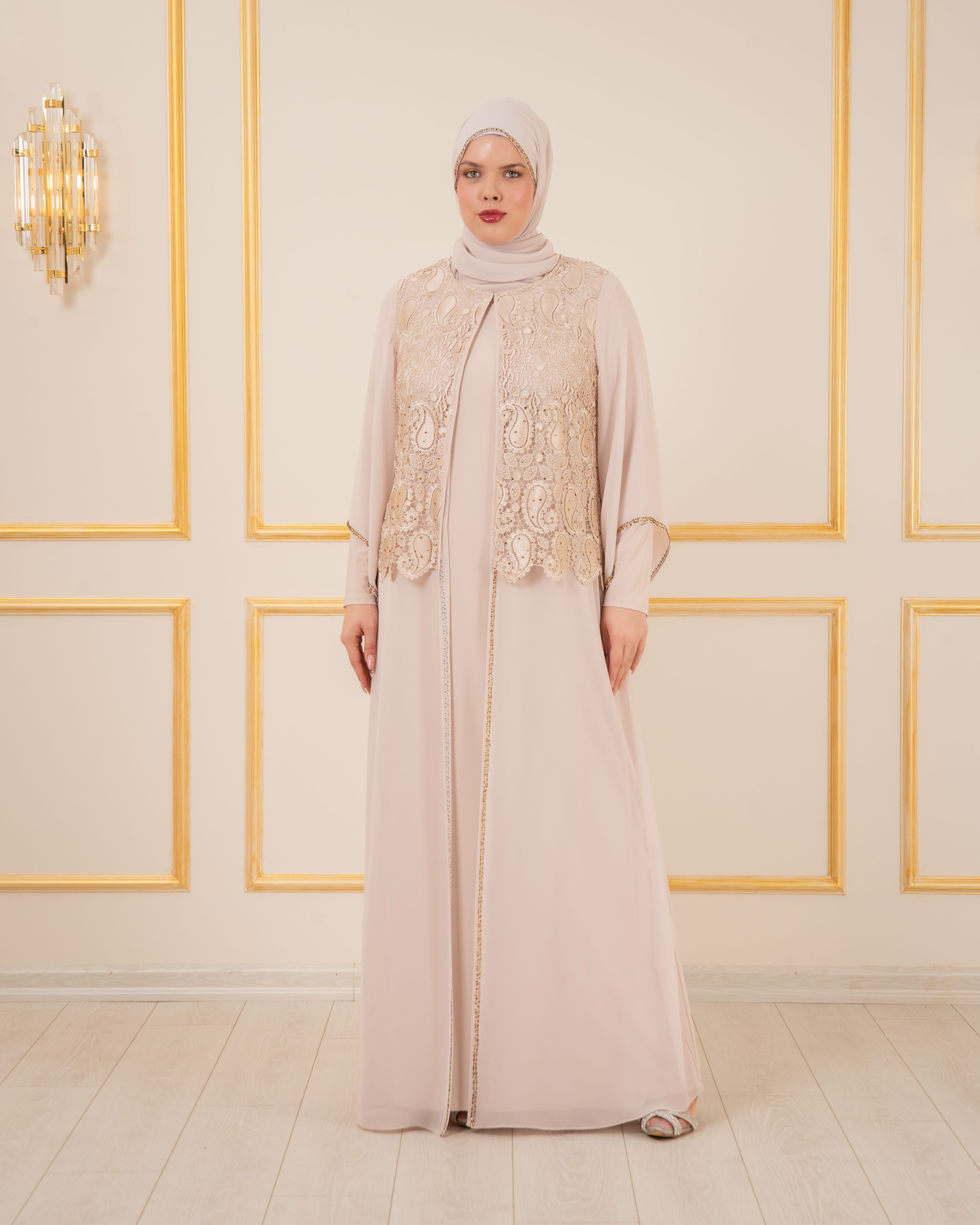 GÜPÜRLÜ TAŞLI BÜYÜK BEDEN ABİYE KAFTAN