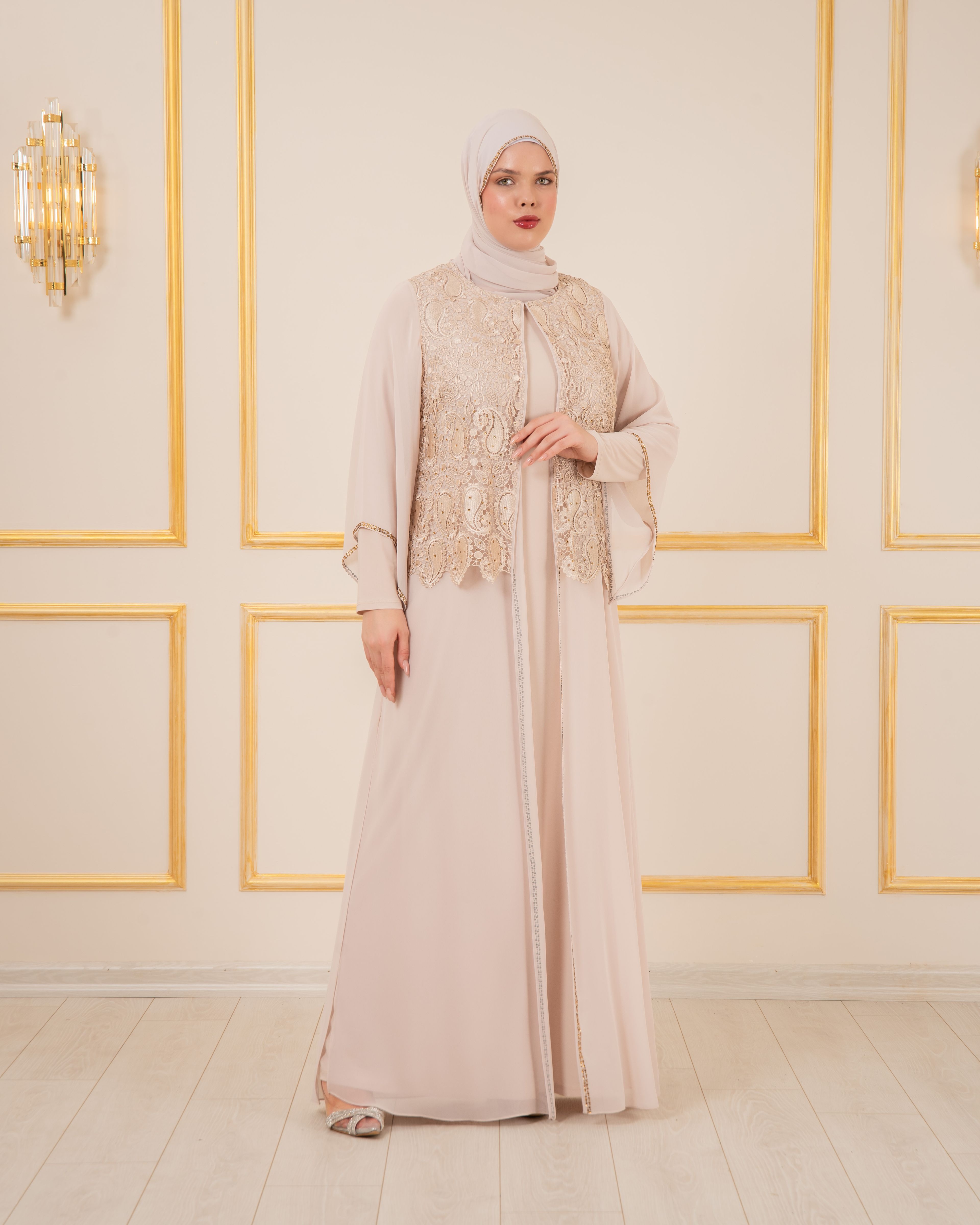 GÜPÜRLÜ TAŞLI BÜYÜK BEDEN ABİYE KAFTAN - Bej
