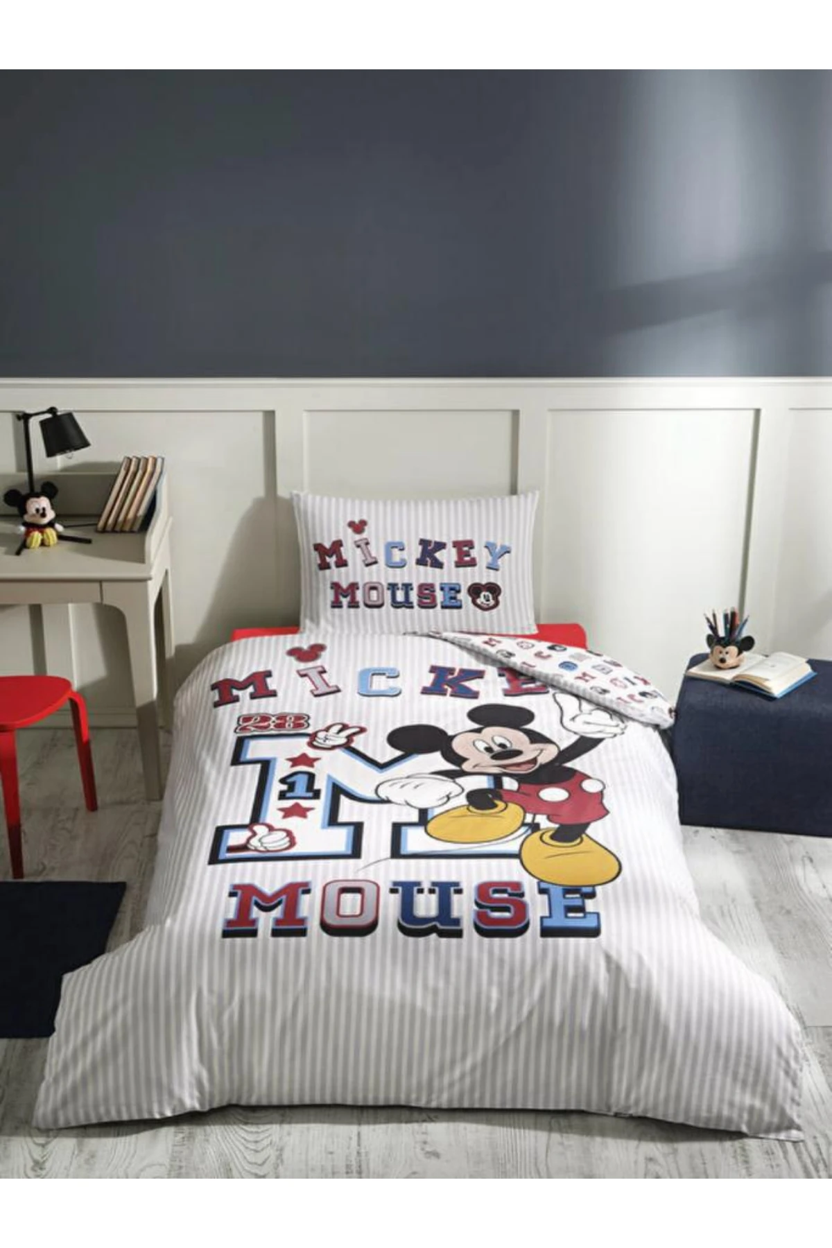 Disney Mickey Mouse Collage Tek Kişilik Fitted Çarşaflı Çocuk Nevresim Takımı