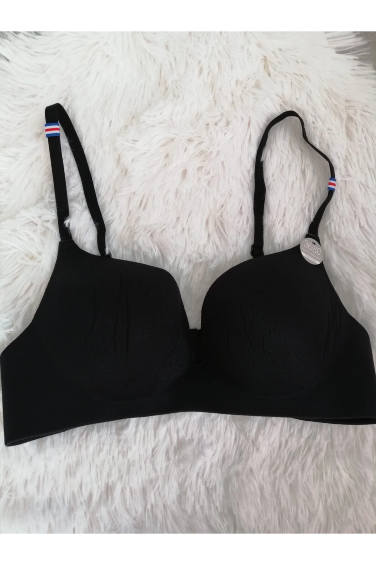 Kadın Siyah Lazer Kesim Telsiz Destekli Sütyen