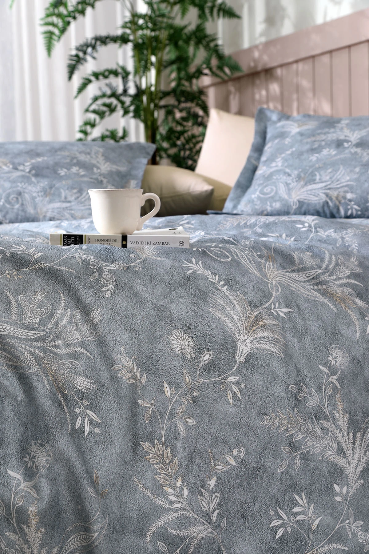 Flor Espinal Çift Kişilik Nevresim Takımı