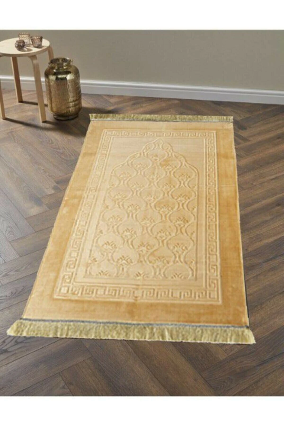 Lüks Peluş Kalın Hediyelik Seccade