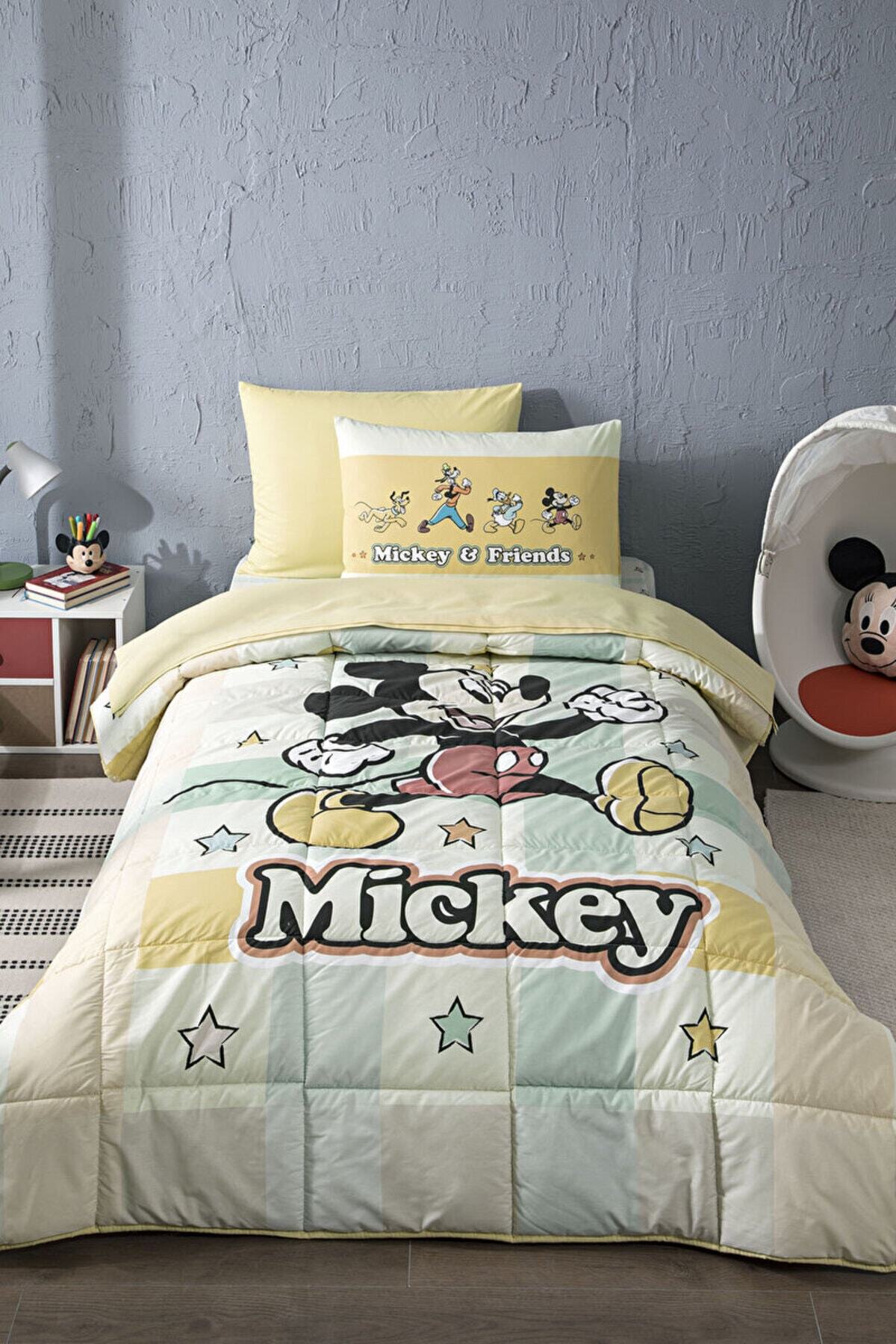 Mickey Mouse Star Tek Kişilik Disney Lisanslı Uyku Seti (Lastikli Çarşaf)
