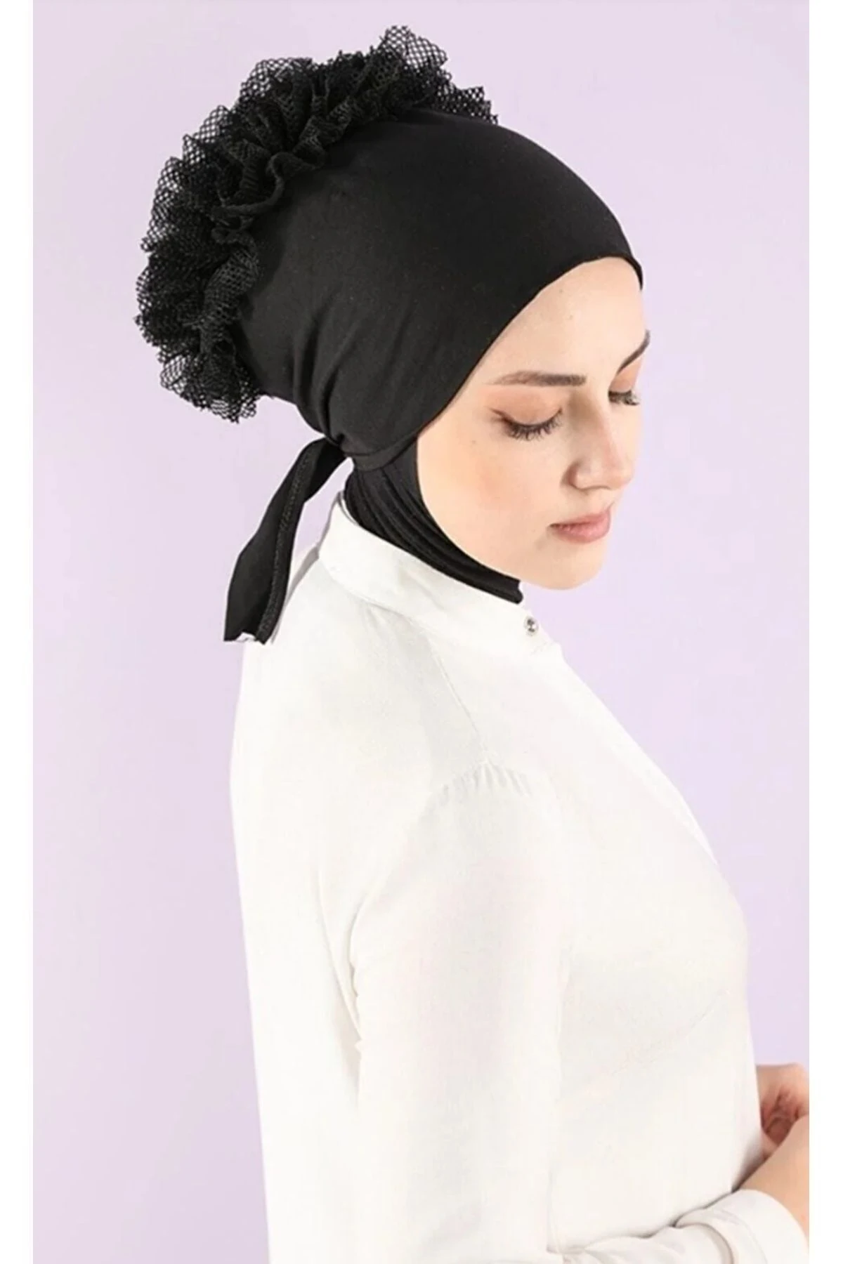Tesettür Kadın Siyah Fırfırlı Topuz Bone