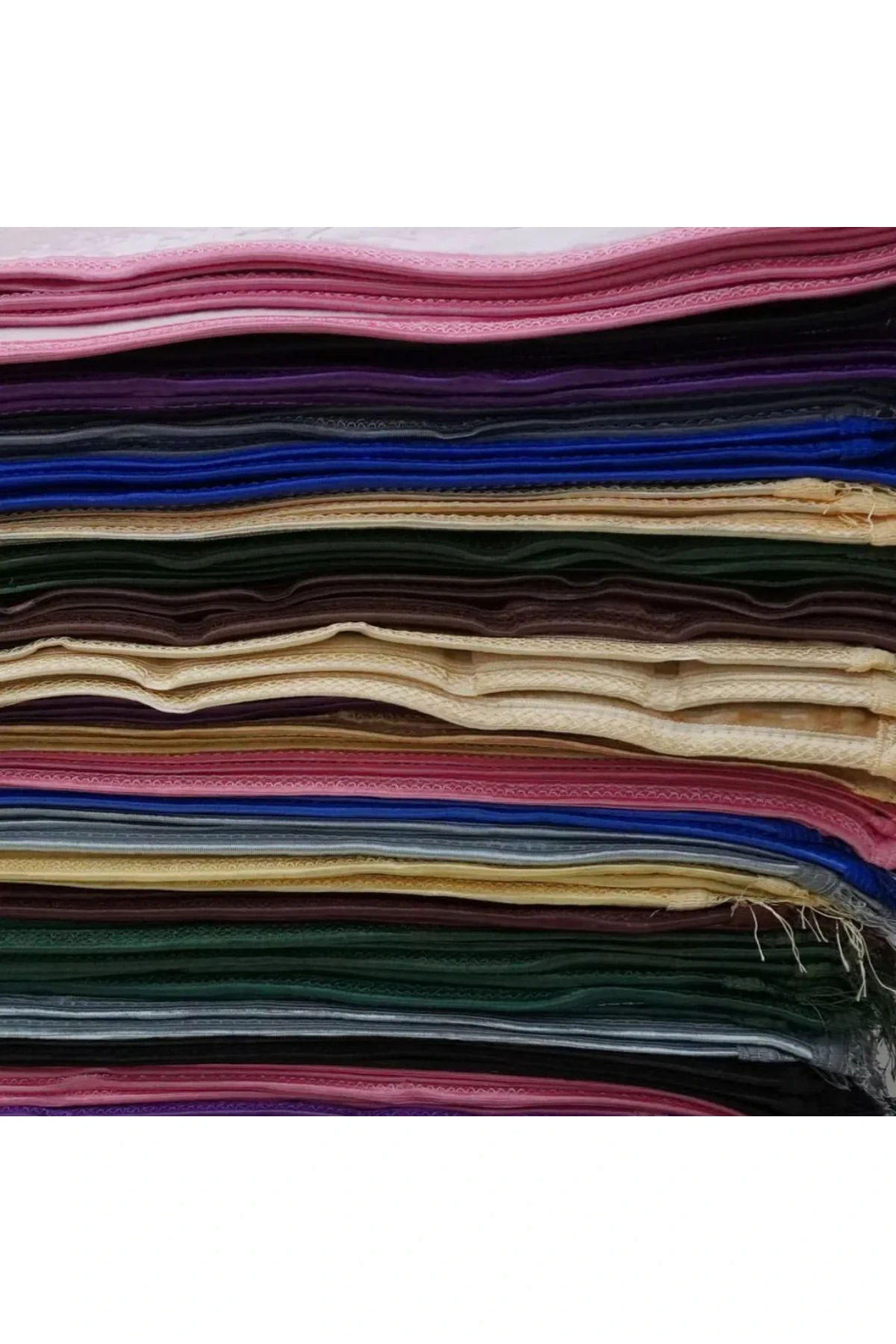 Lüks Kalın Yumuşak Peluş Kaymaz Taban Seccade