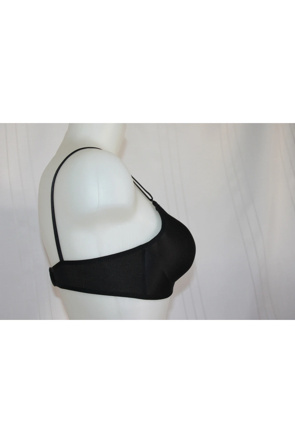 Lazer Kesim Siyah Telsiz Dolgusuz Sütyen