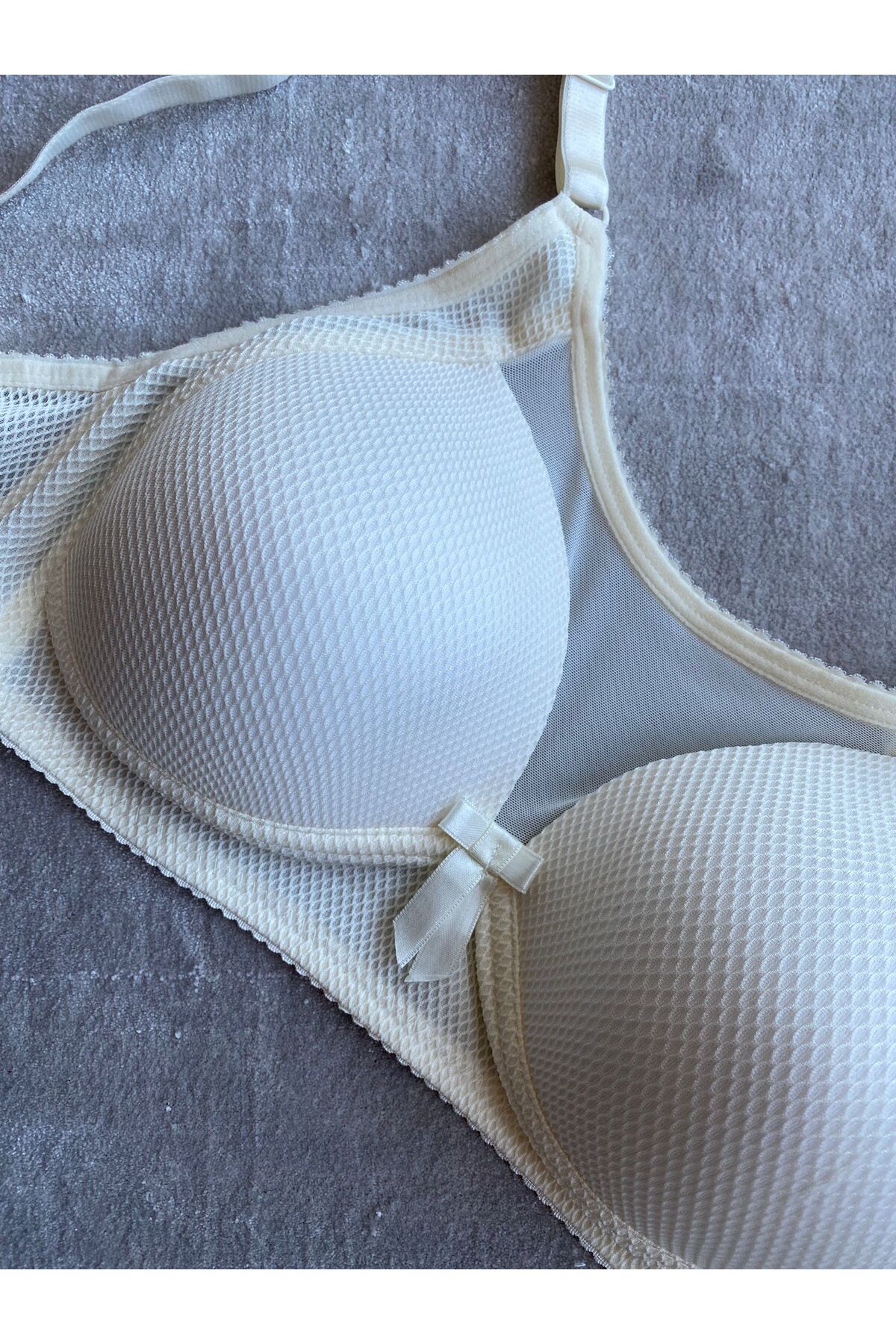 Aysemin Tül Detay Dolgusuz Sütyen