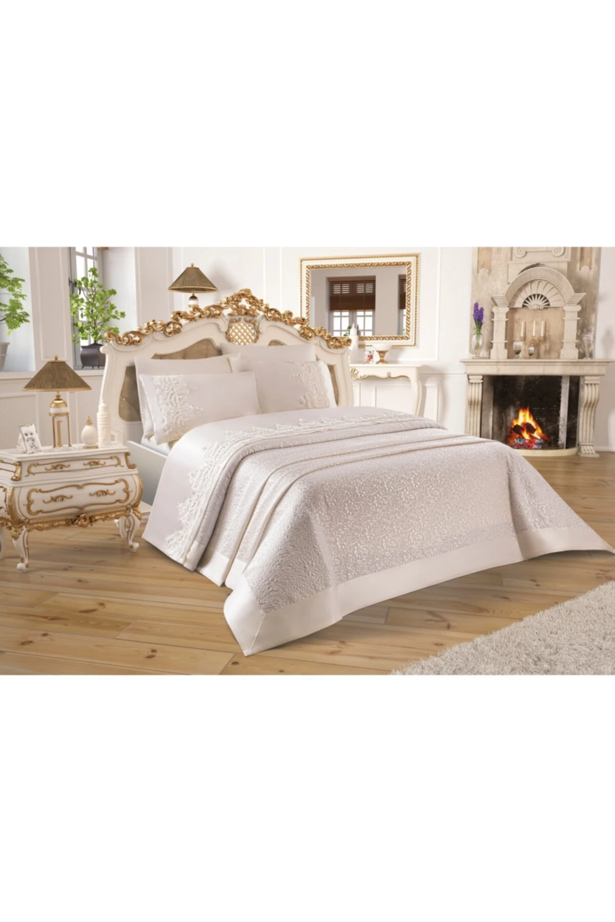 Hanımeli Diana Pike Takımı Çift Kişilik Krem