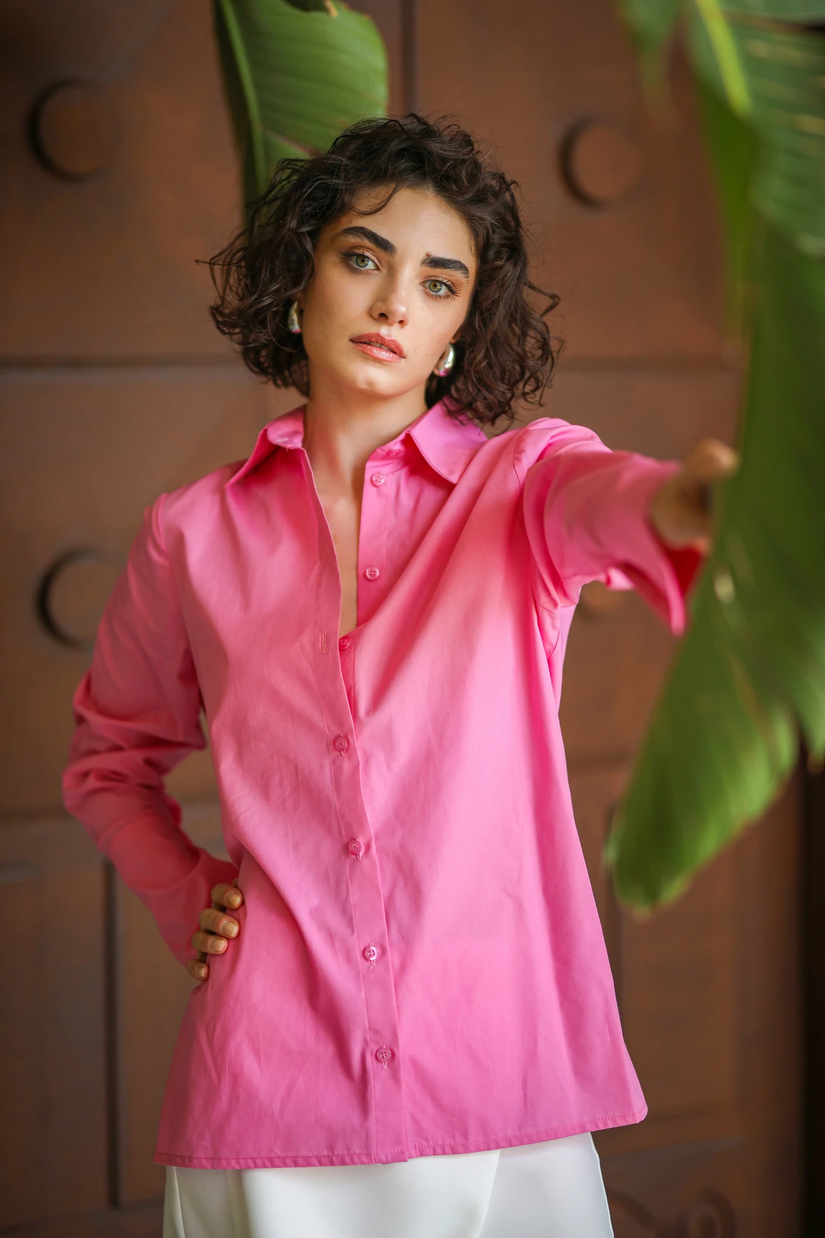 Pembe Manşetli Gömlek