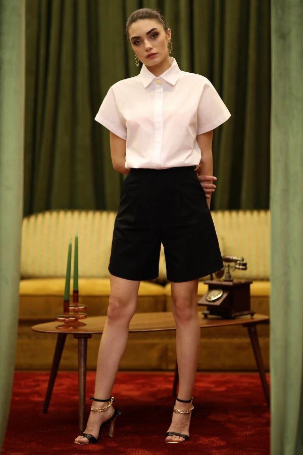 Gold Düğmeli Gömlek