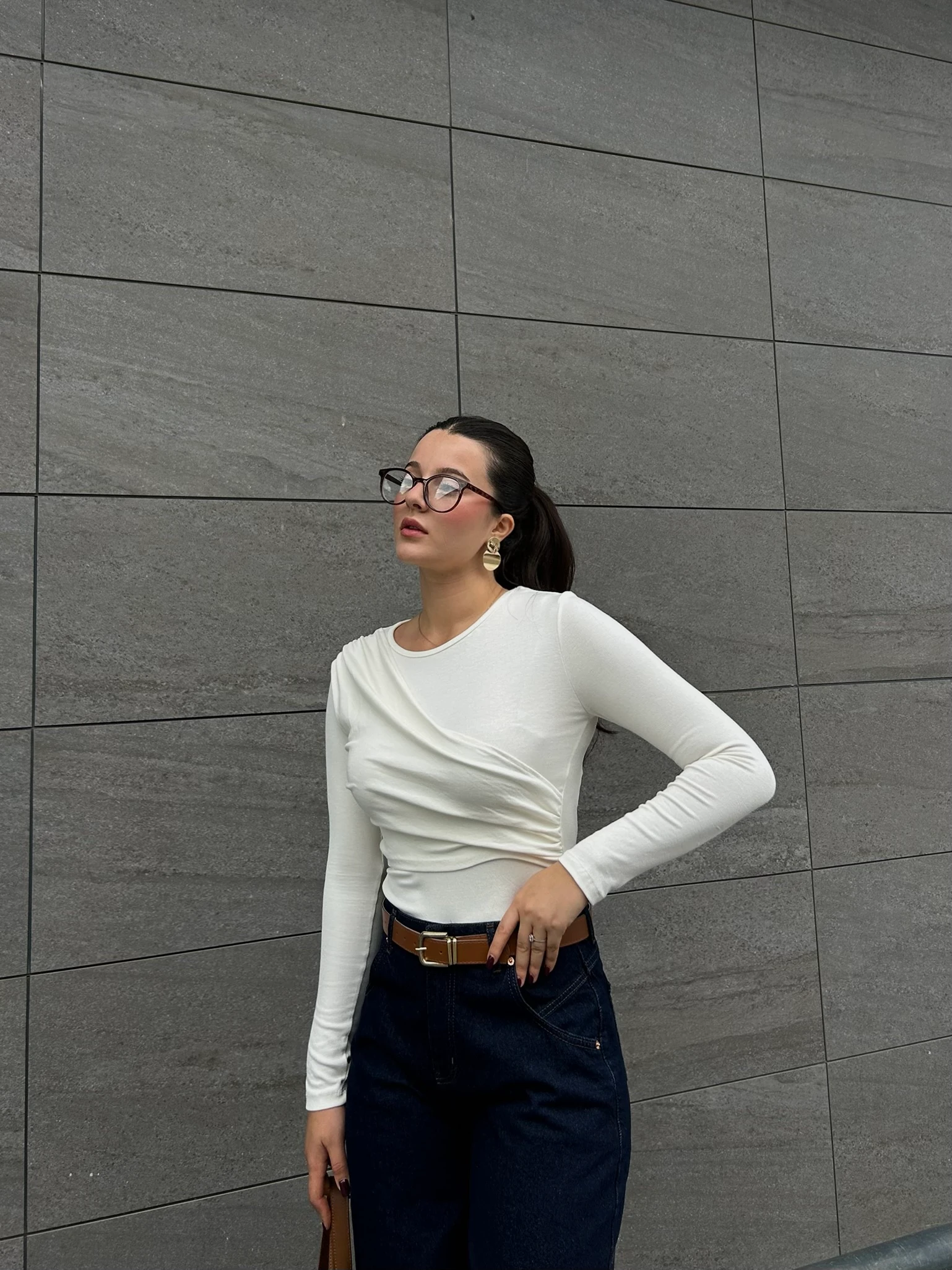 Ekru drapeli bodysuit