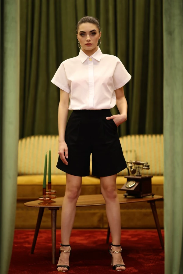 Gold Düğmeli Gömlek