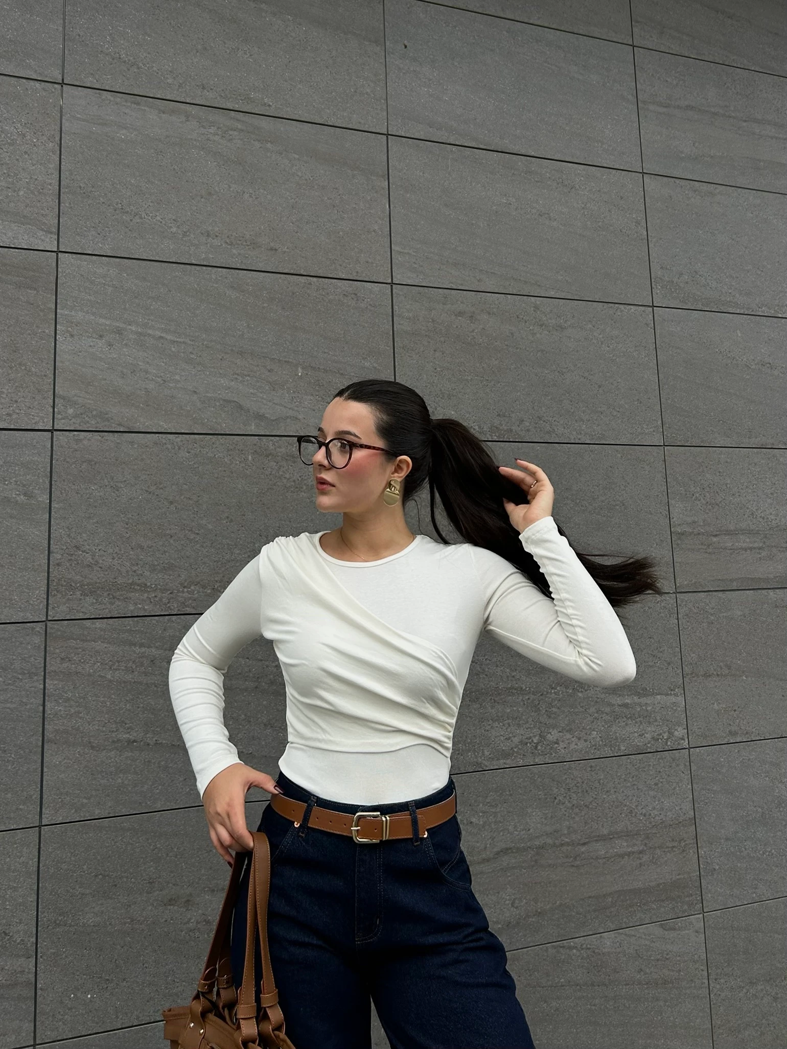 Ekru drapeli bodysuit