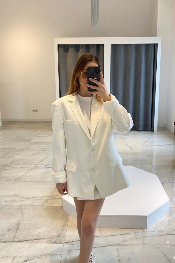Beyaz oversize blazer ceket
