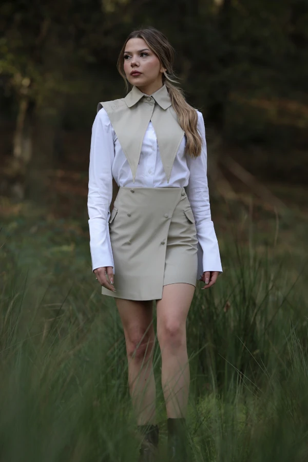 Bej düğmeli deri Etek