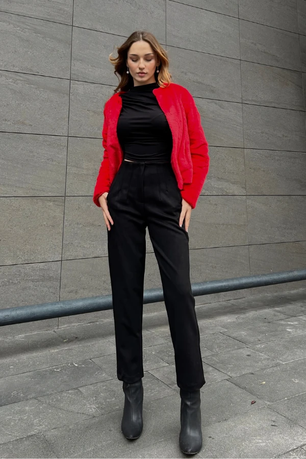 Siyah süet pantolon