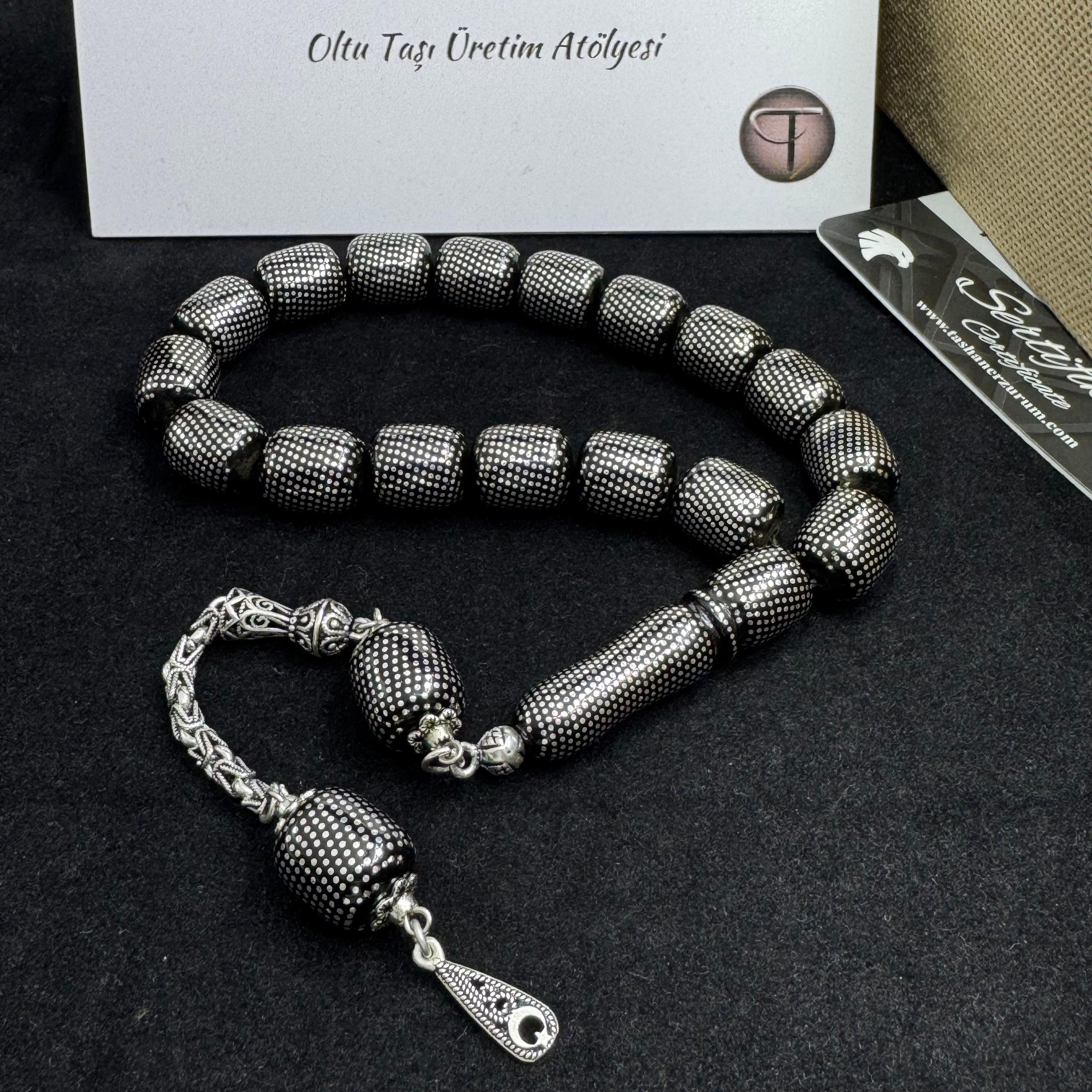 Intense Silver Fountain Nightingale Embroidered Capsule Cut Caliper Workmanship 17 pcs Erzurum Oltu Stone Efe Rosary