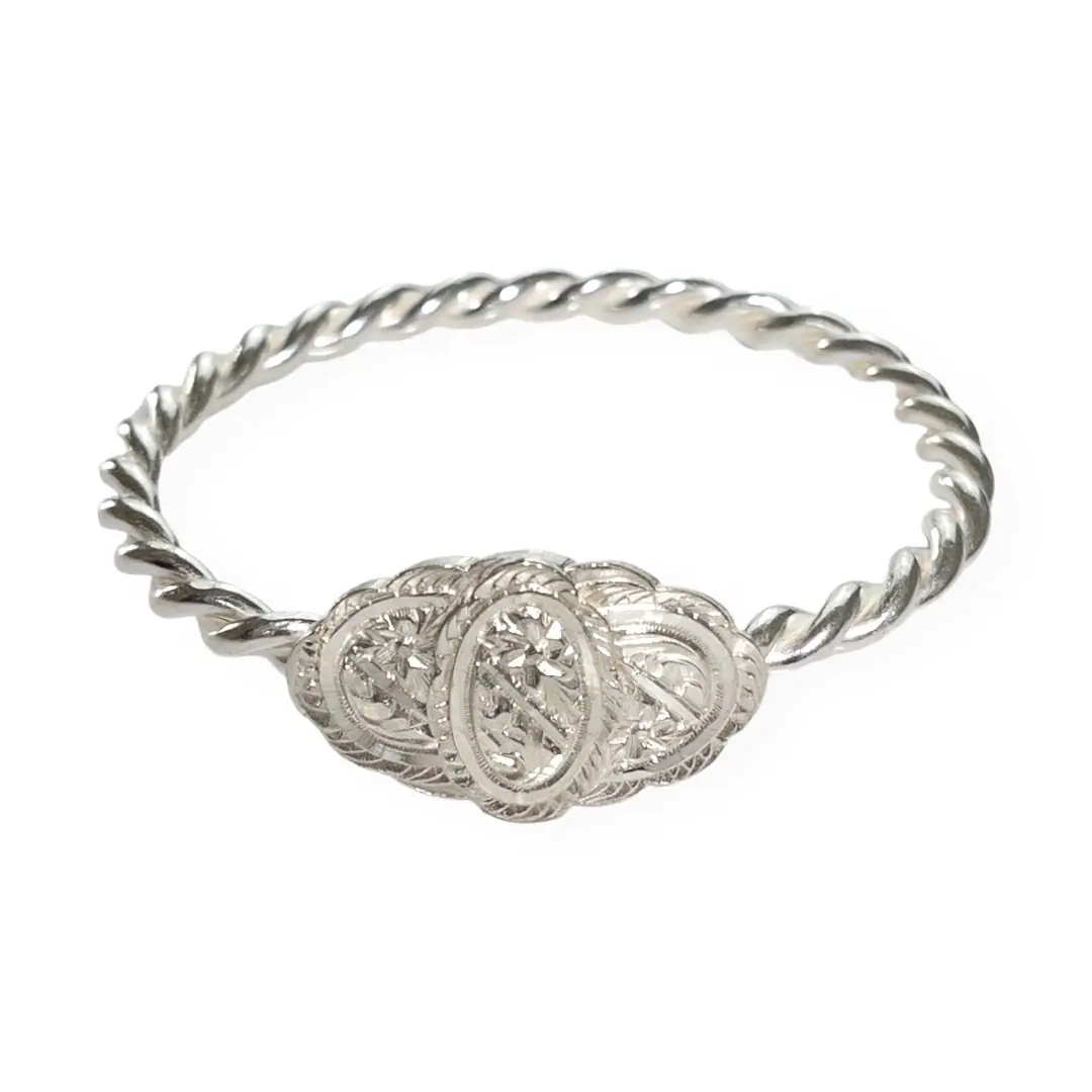 Taşhan Silver Twisted Bangle