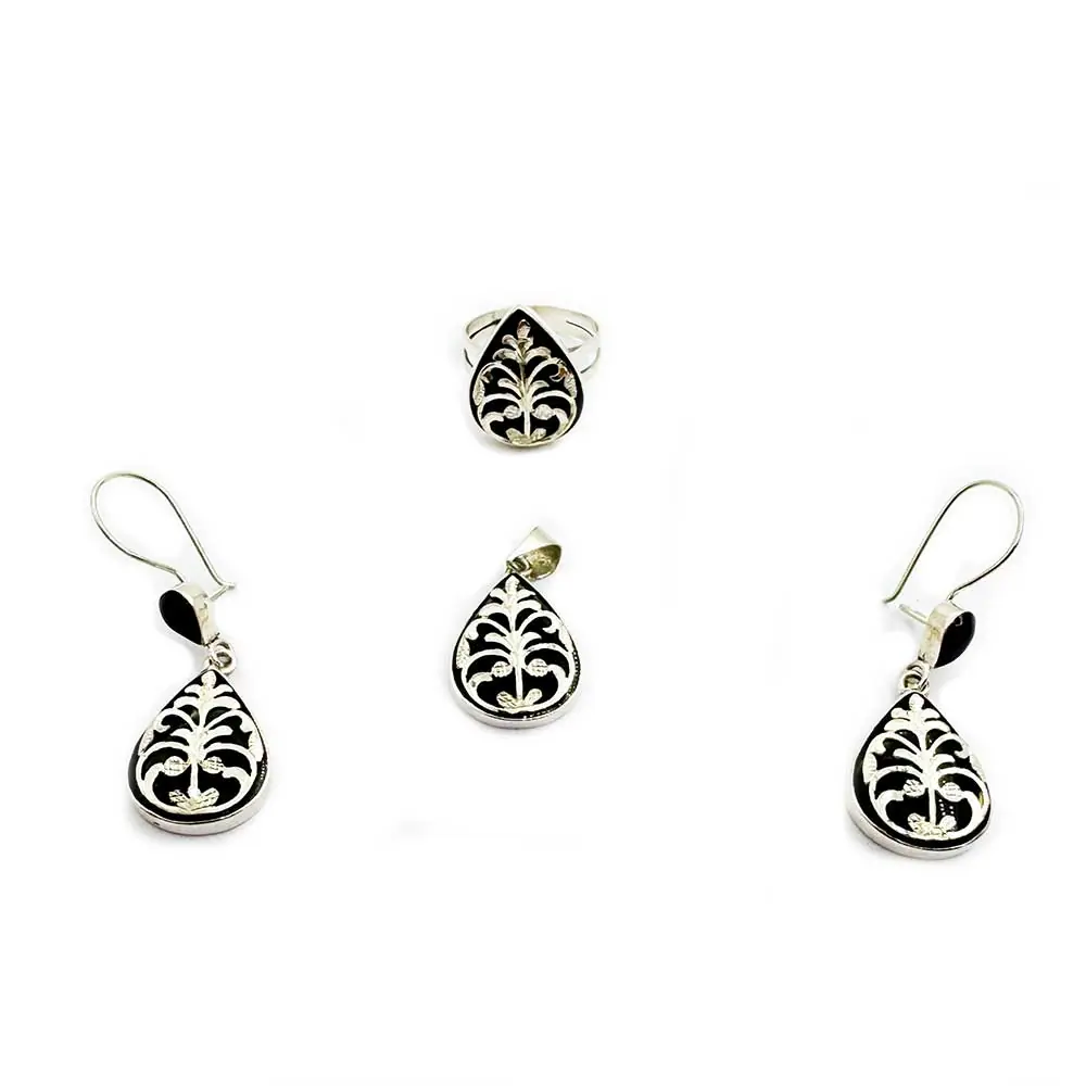 Oltu Stone-set Silver Necklace Earrings Ring Set