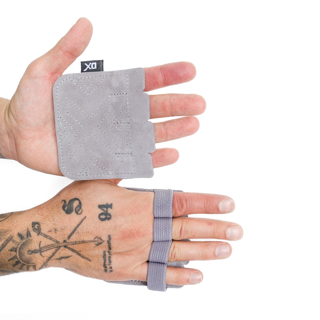 Grip Pad – Gerçek Deri Kaymaz Ağırlık El Pedi (Esnek Parmaklı Spor Eldiveni)
