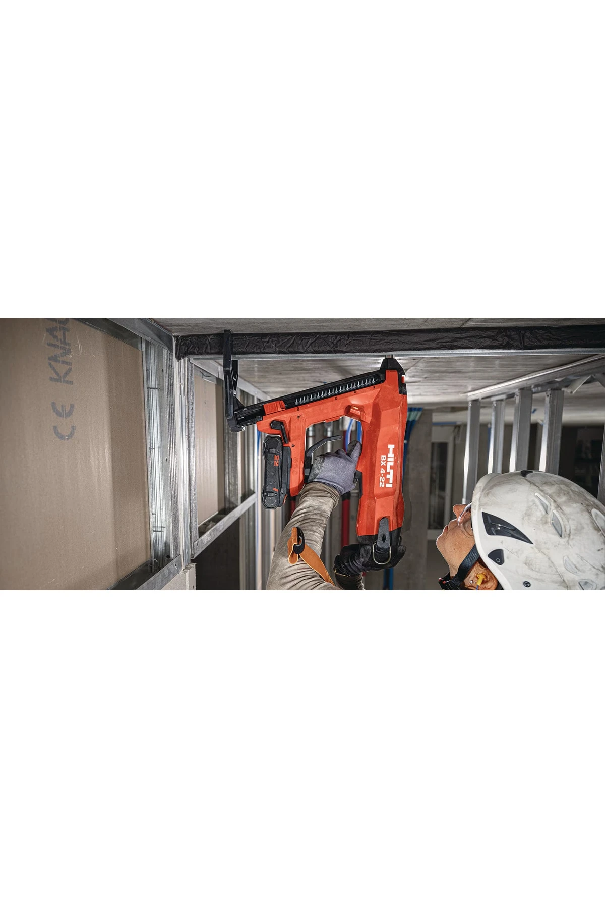 HILTİ  BX 4-22 AKÜLÜ BETON ÇİVİ ÇAKMA TABANCASI  + B 22-85 BATARYA + C 6-22 ŞARJ CİHAZI
