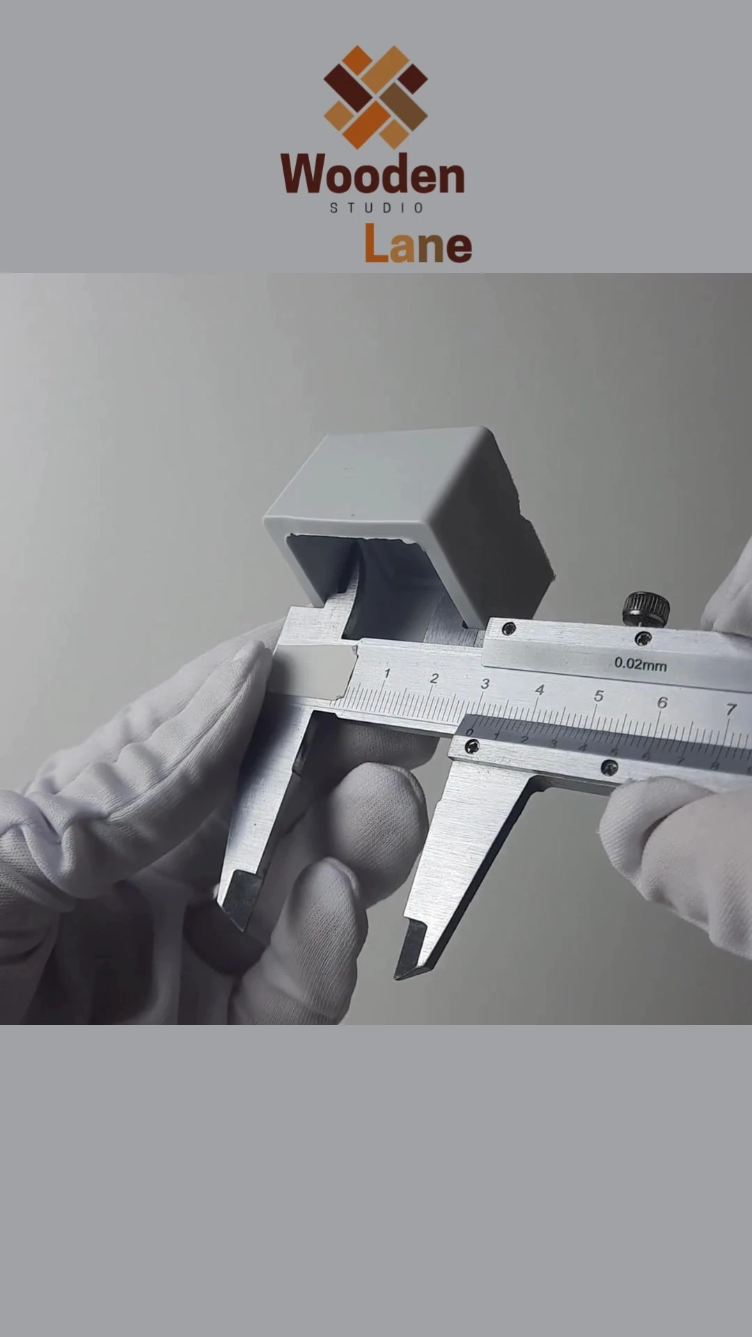 30x30 mm 4’lü Şeffaf Kare Kaymaz Sandalye Ayak Pabucu – Sessiz ve Parke Koruyucu