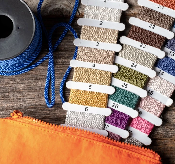 Polyester Kordon İp 10mm 50metre- Siyaha Altın sim