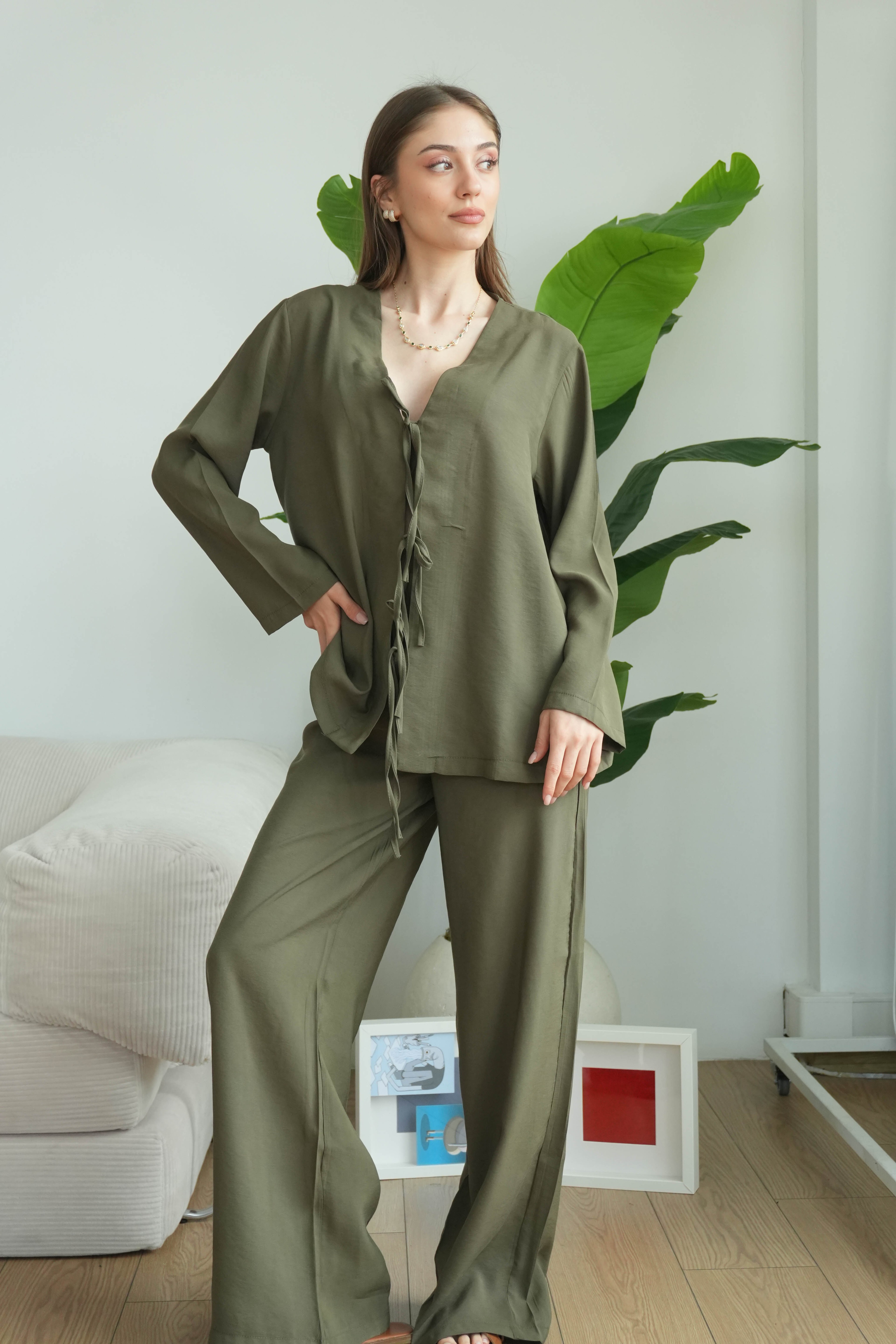 Lady Önü Bağcıklı Kimonolu Tensel Takım - Haki